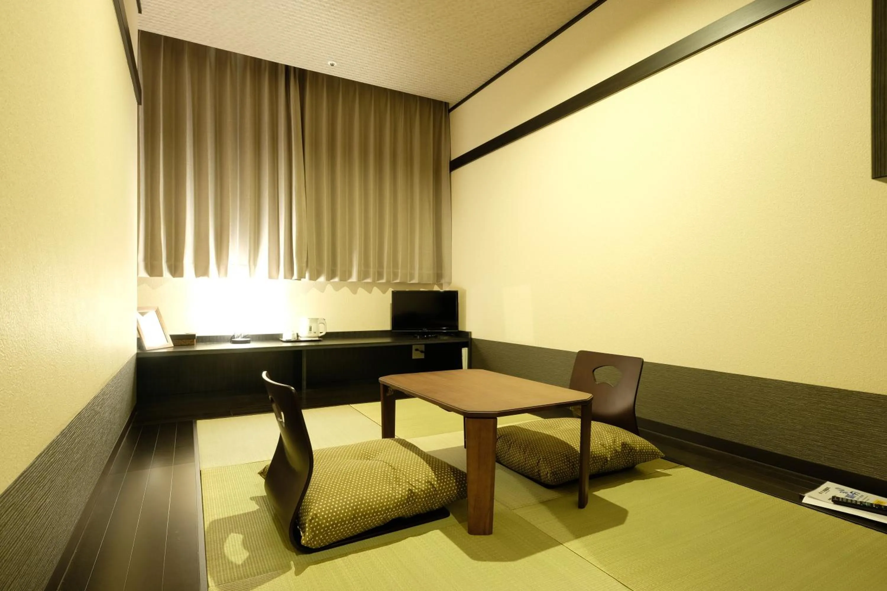 Photo of the whole room in The Premium Hotel In Rinku