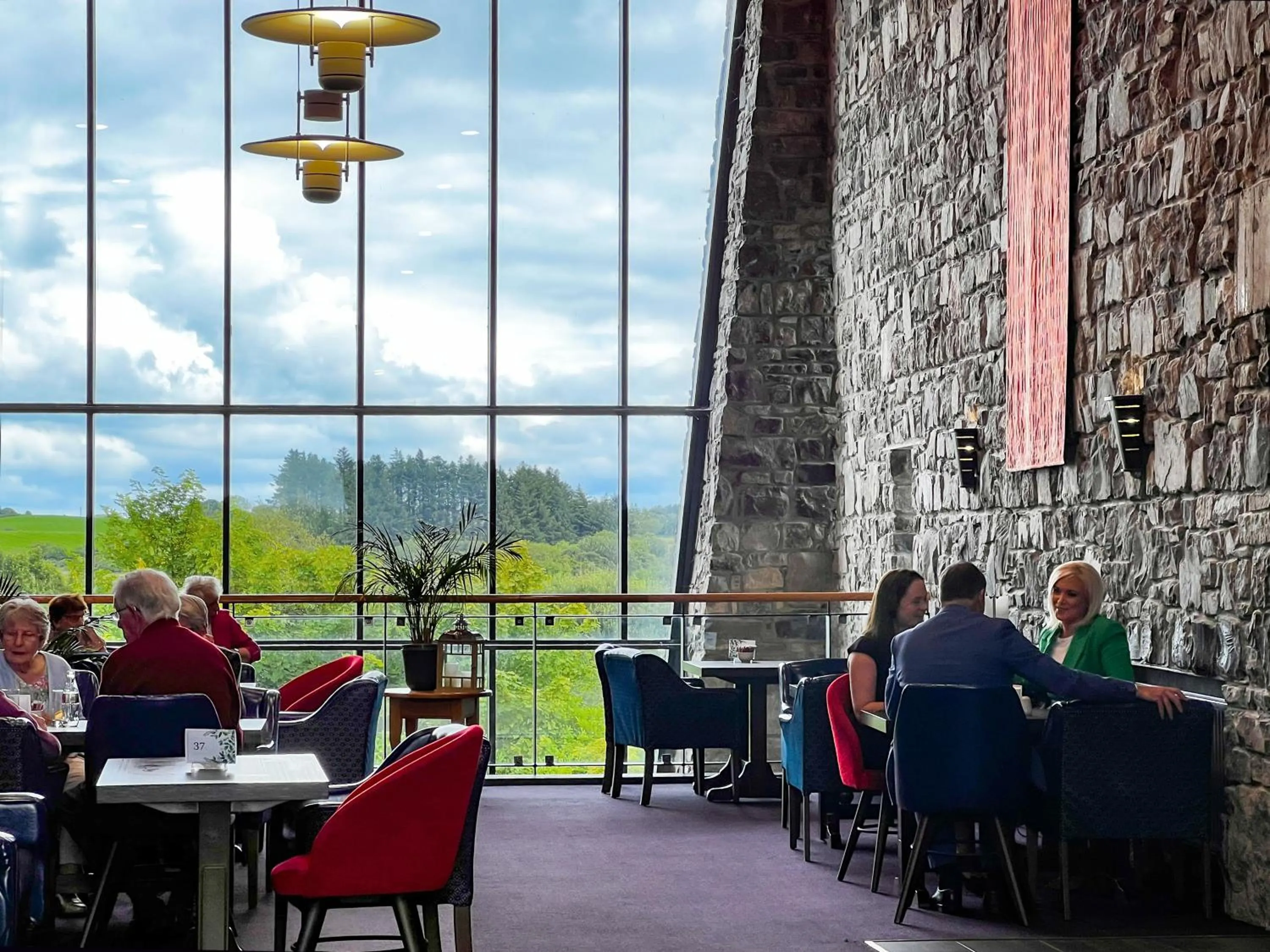 Restaurant/places to eat in Knock House Hotel