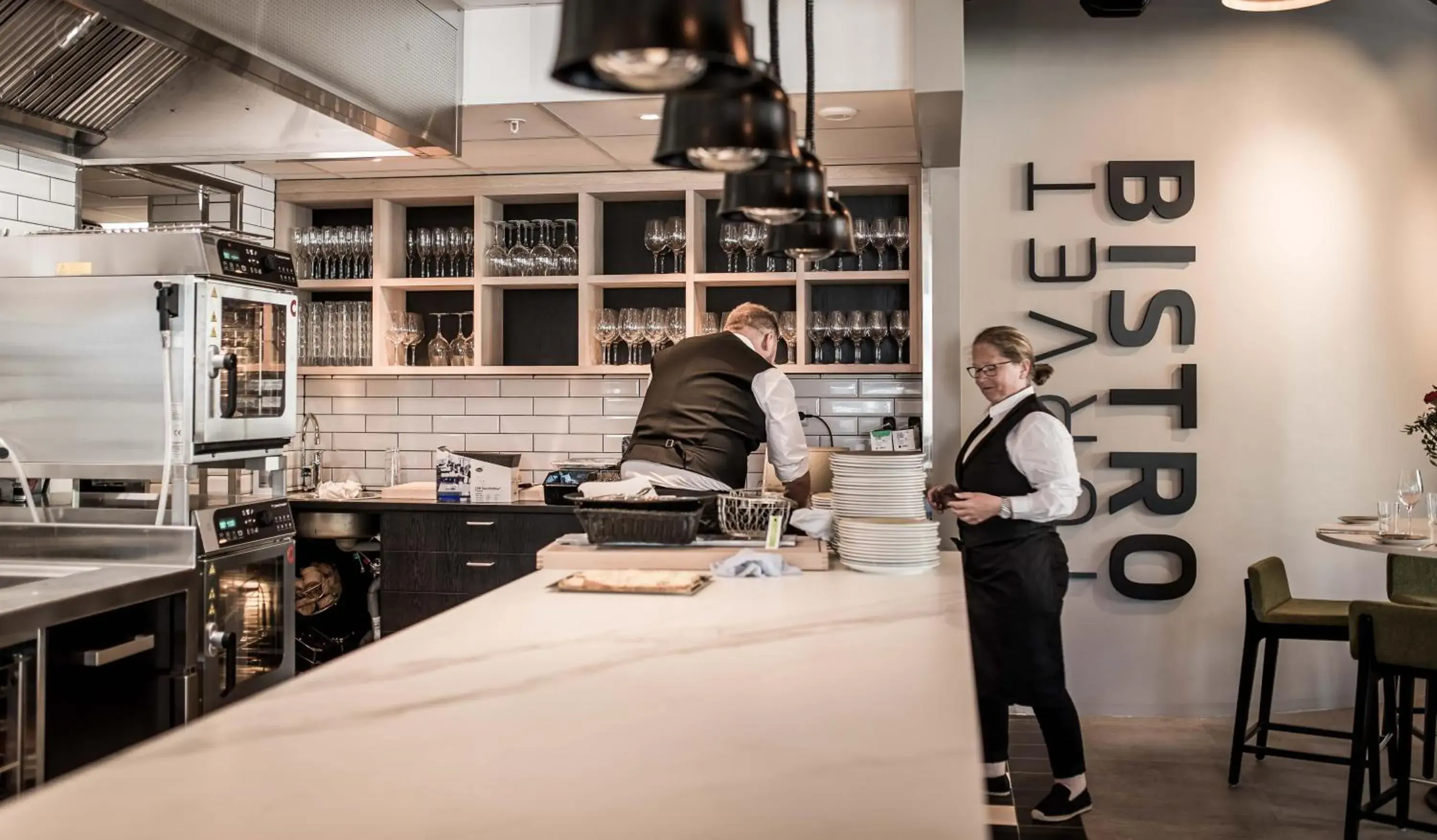 Restaurant/places to eat in Thon Partner Hotel Parken Restaurant/places to eat in Thon Partner Hotel Parken