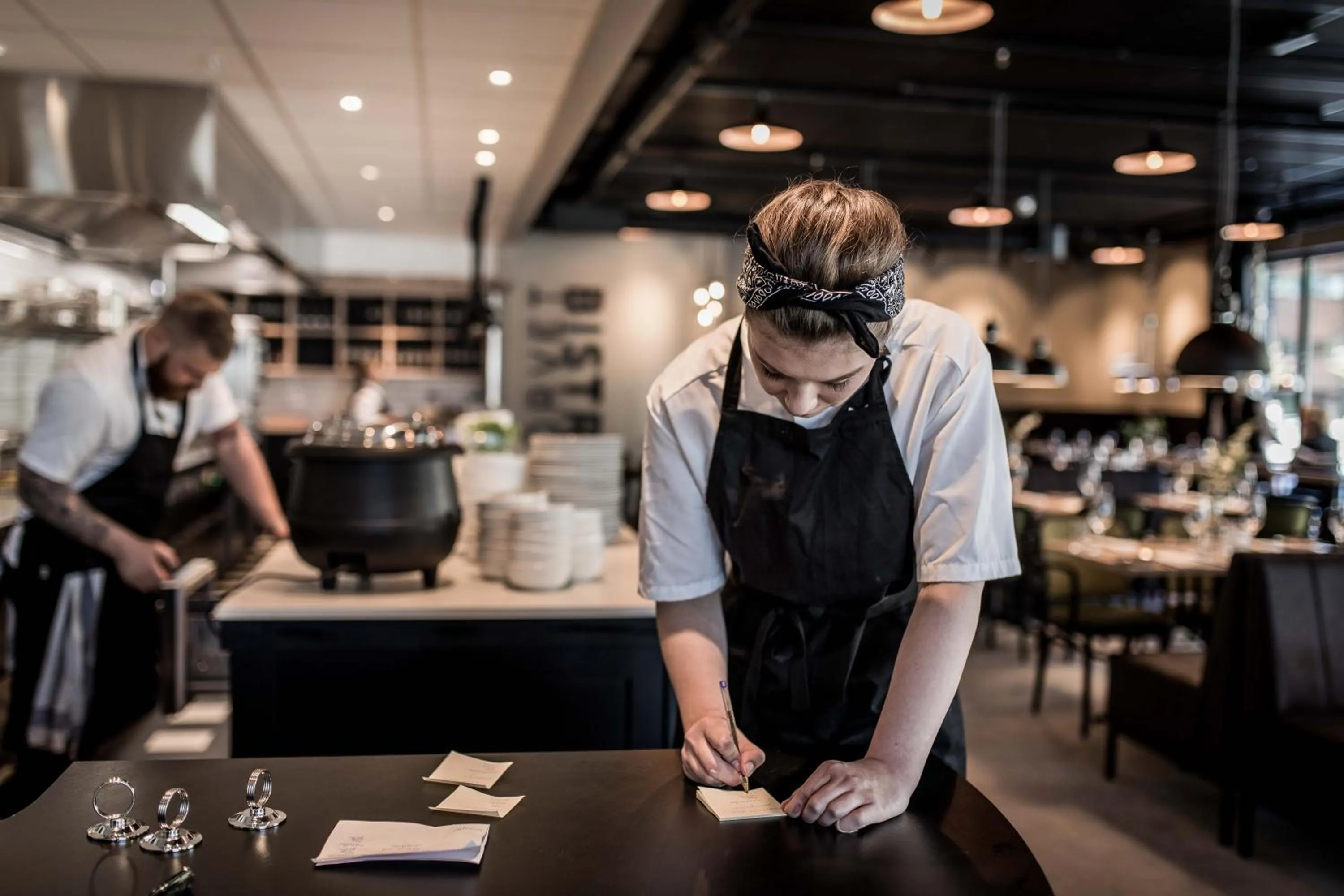 Restaurant/places to eat in Thon Partner Hotel Parken