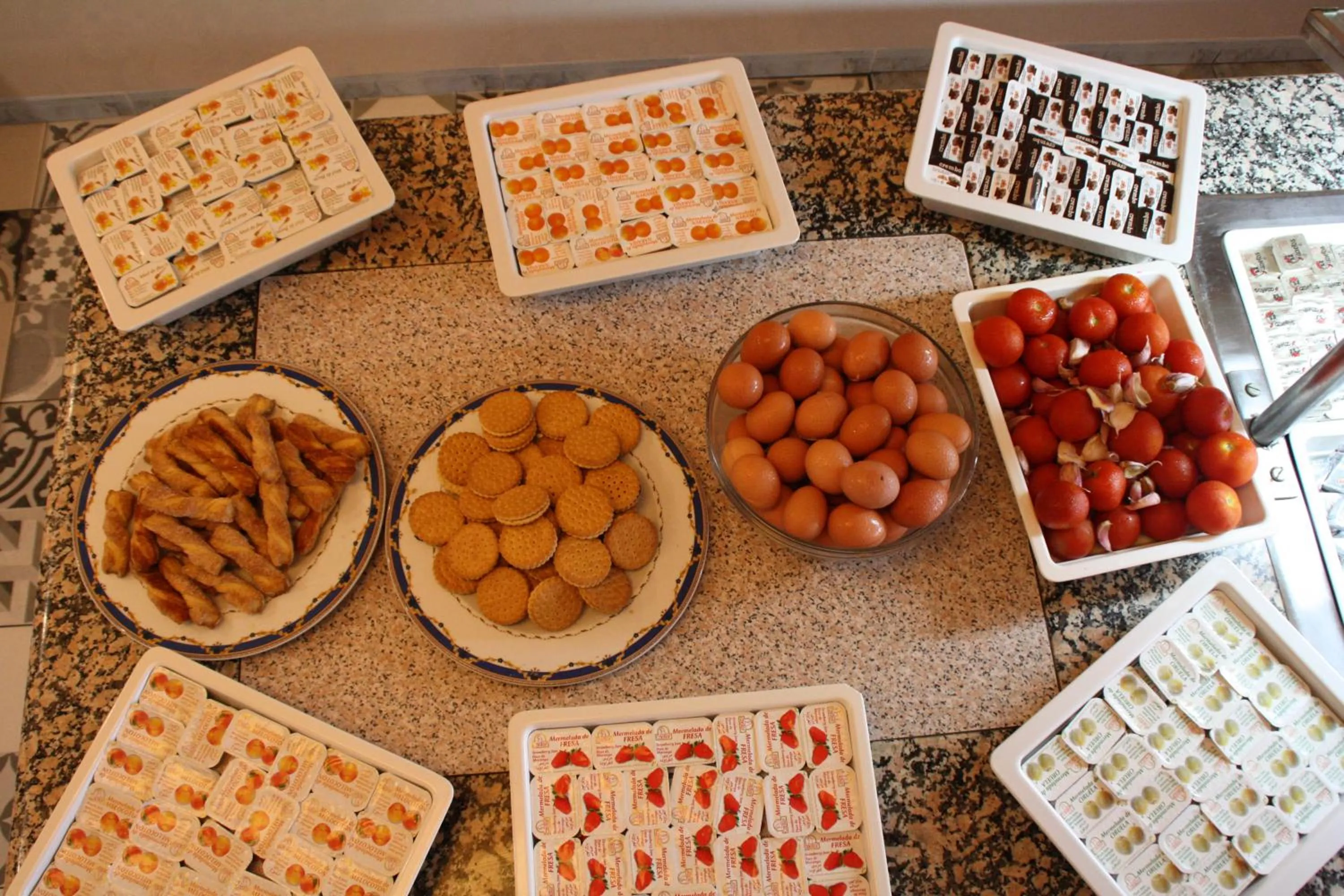 Restaurant/places to eat in Hotel Grecs