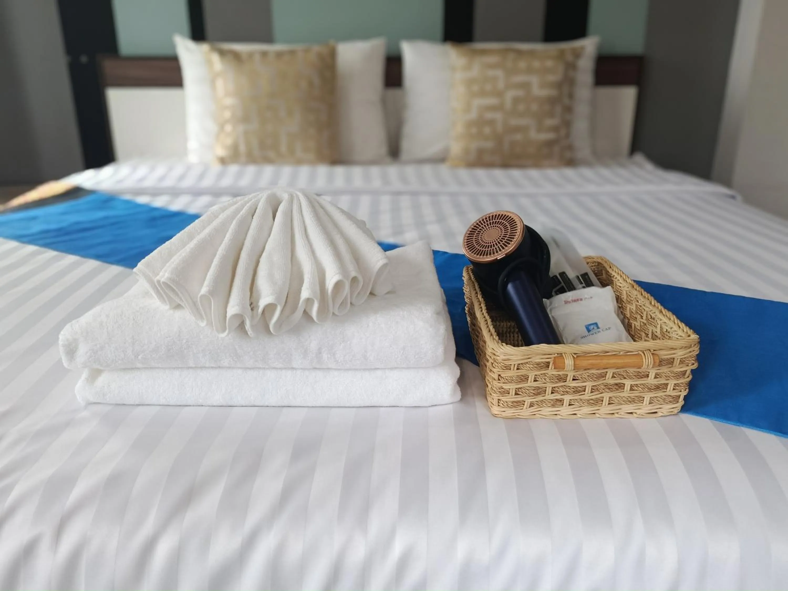 Bed in Villa Rajapruek Exclusive Entire Private 3 Villas rental near Airport