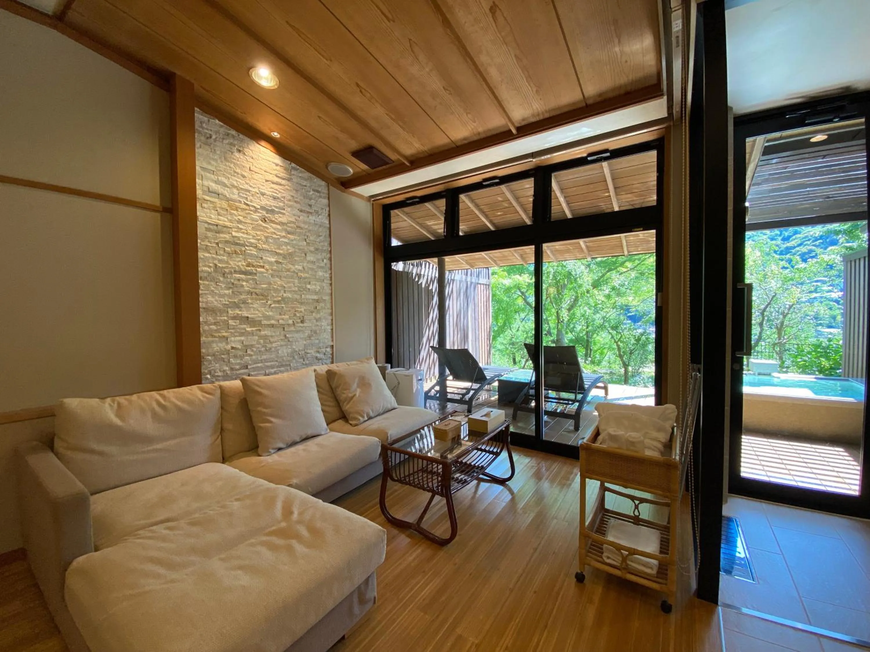 Kaiseki Ryokan Ashikari