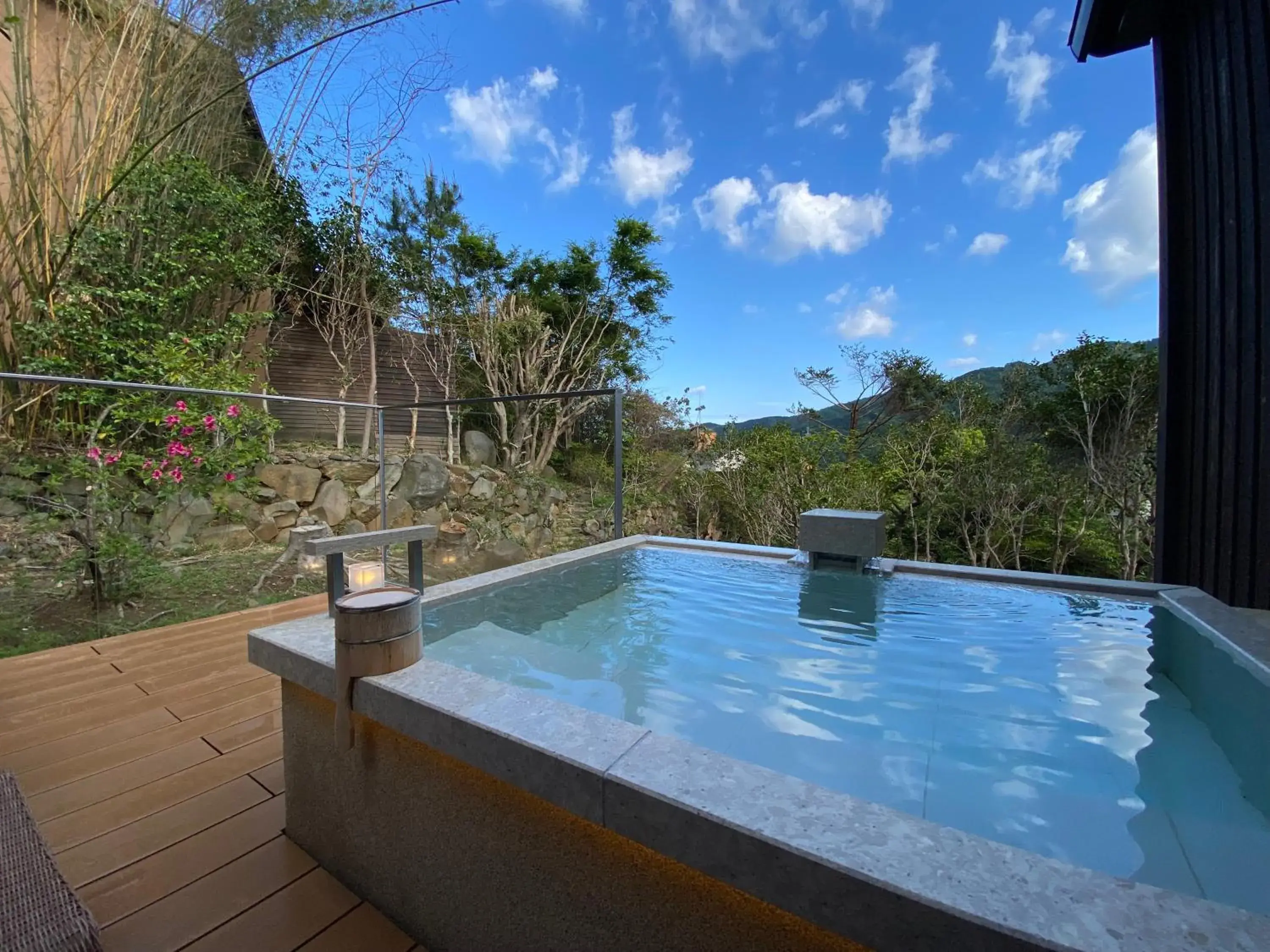 Superior Family Room with Tatami Area and Open-Air Bath in Kaiseki Ryokan Ashikari Superior Family Room with Tatami Area and Open-Air Bath in Kaiseki Ryokan Ashikari