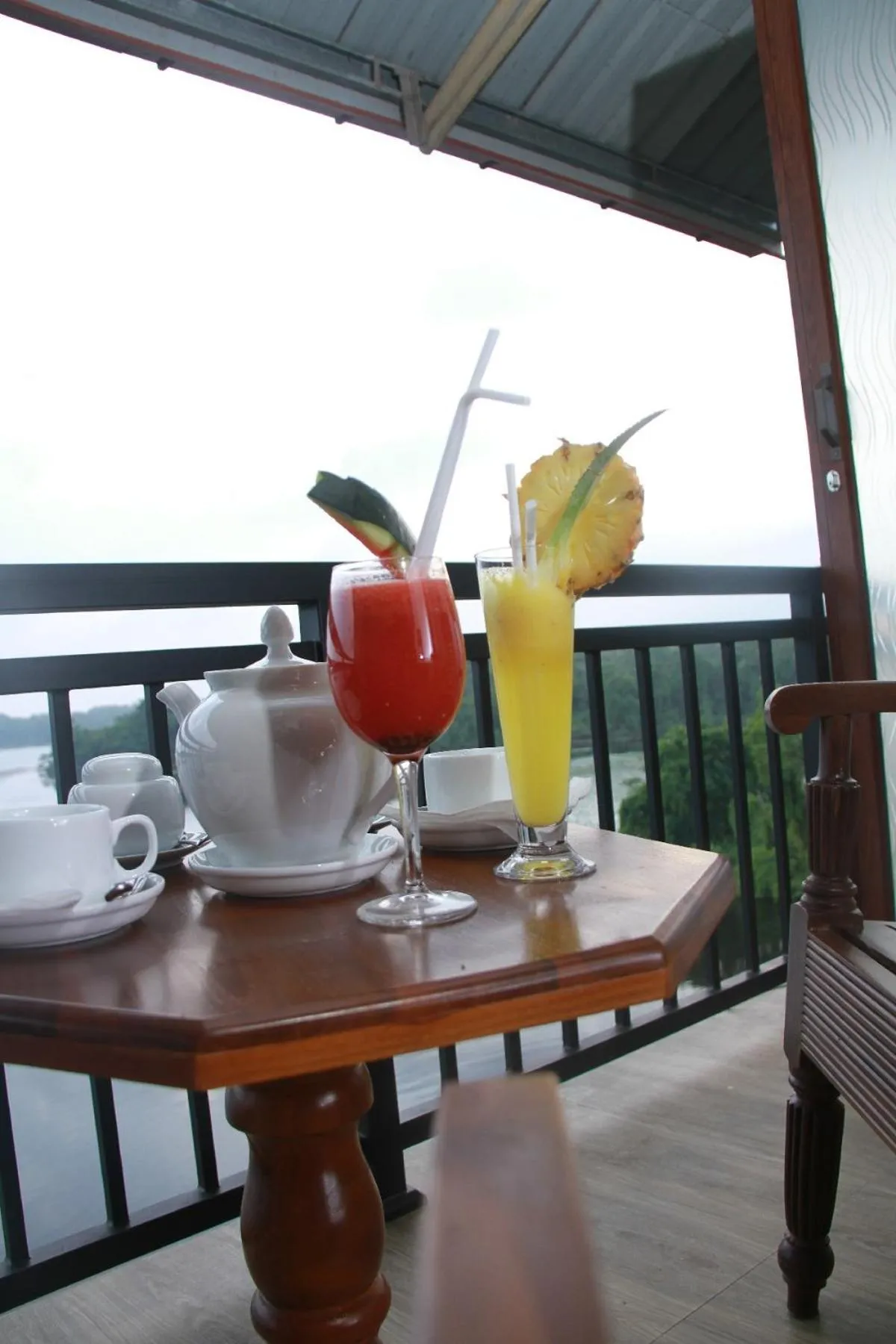 Sanu Lagoon Resort & Spa