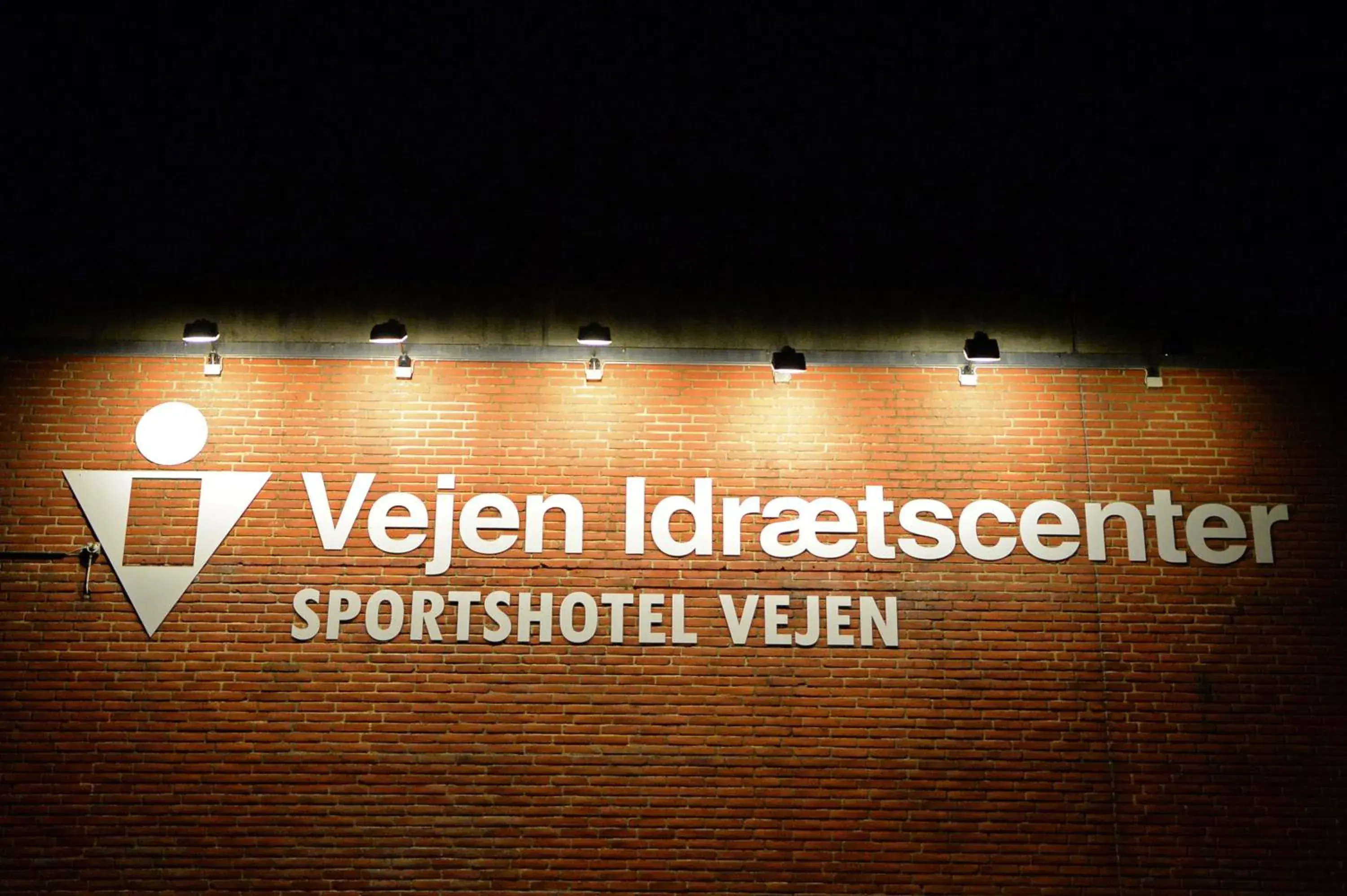 Facade/entrance in Sportshotel Vejen Facade/entrance in Sportshotel Vejen