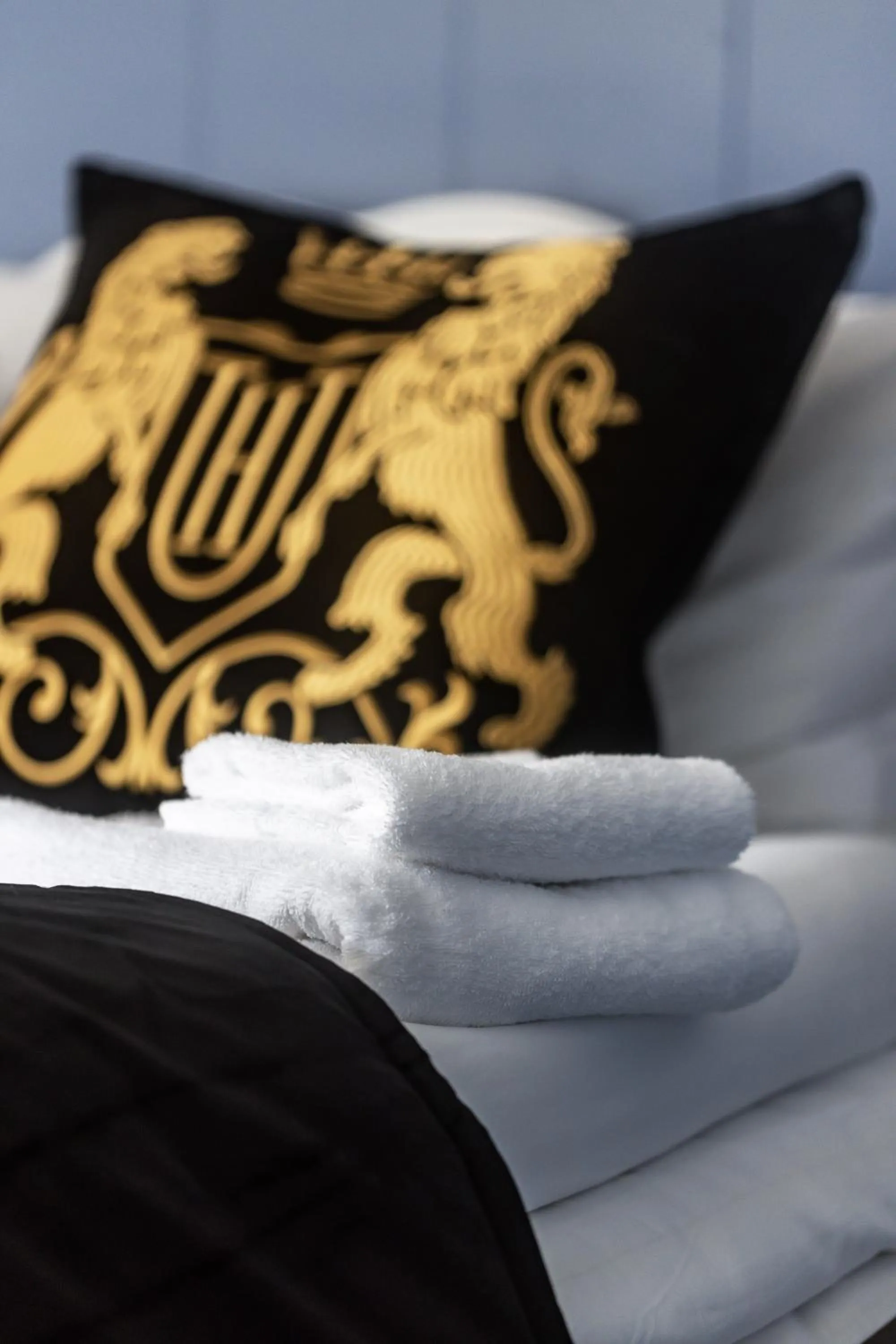 Bed in Fjordslottet Hotel