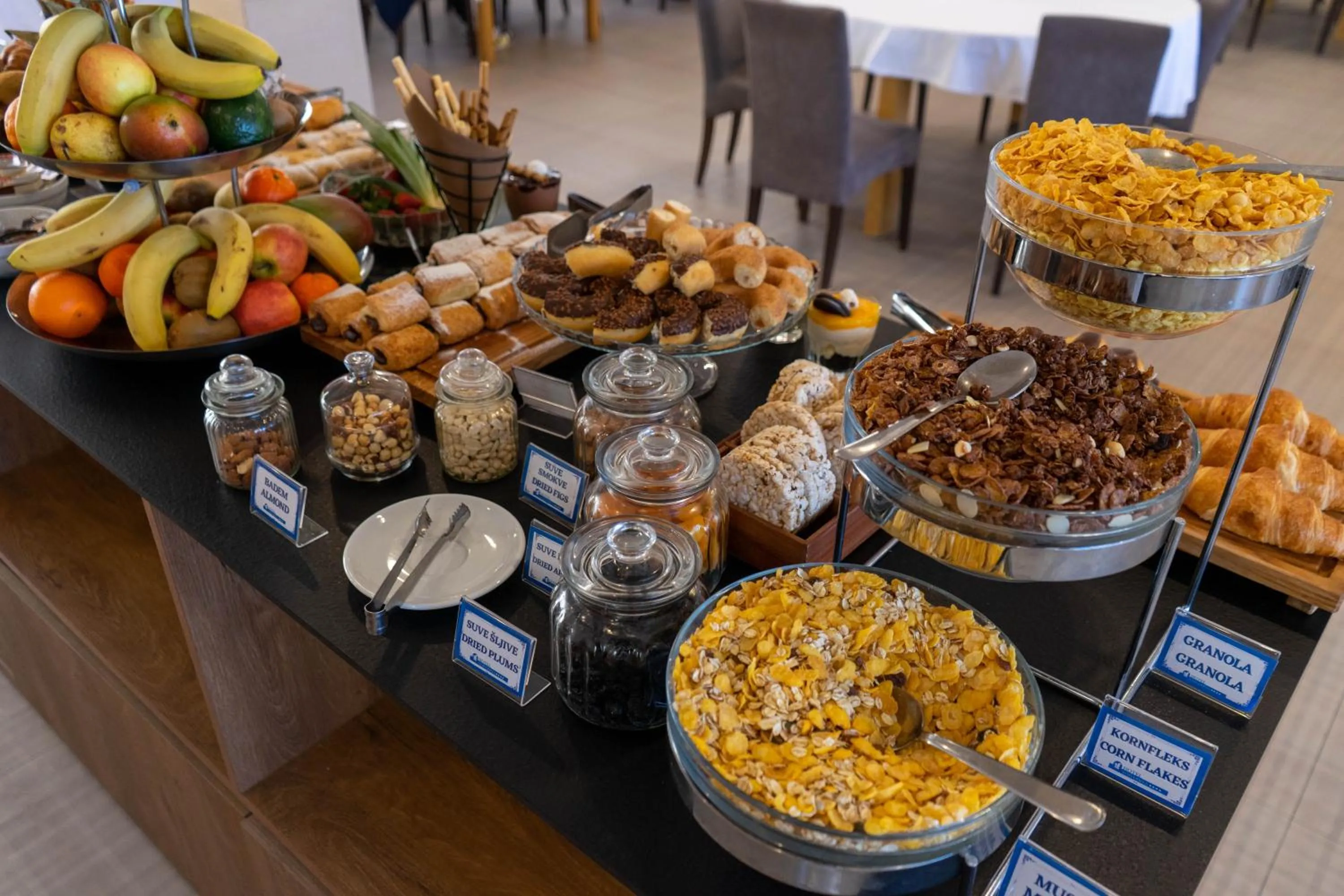 Breakfast in Hotel Vojvodina