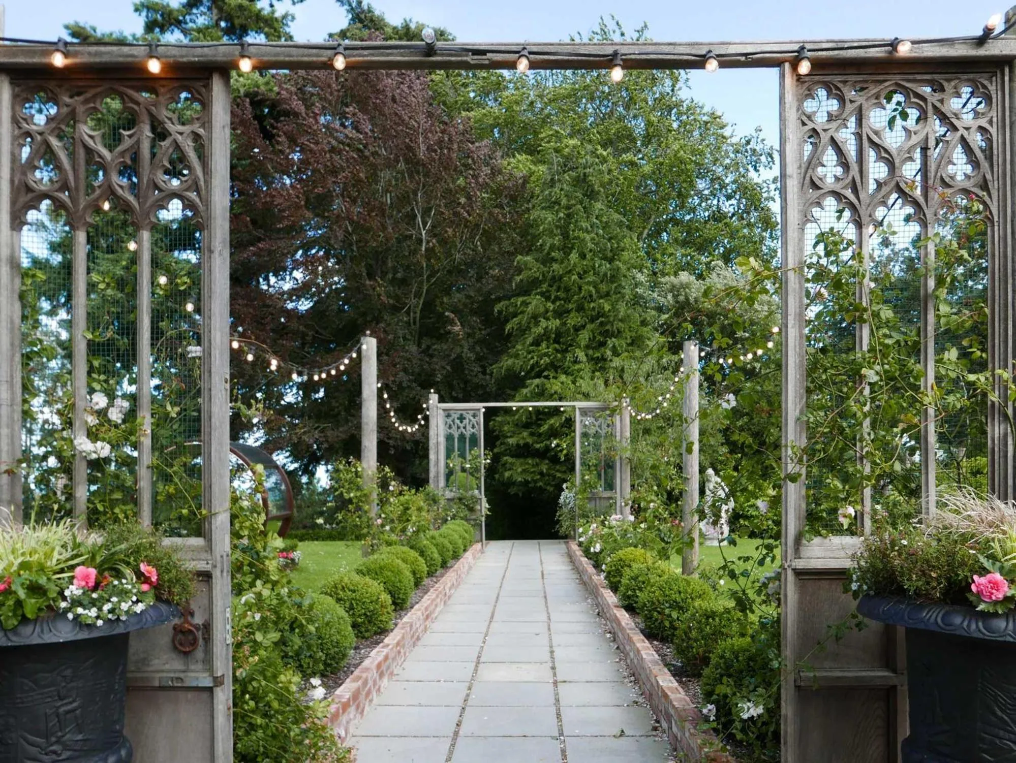 Garden in Tinakilly Country House Hotel