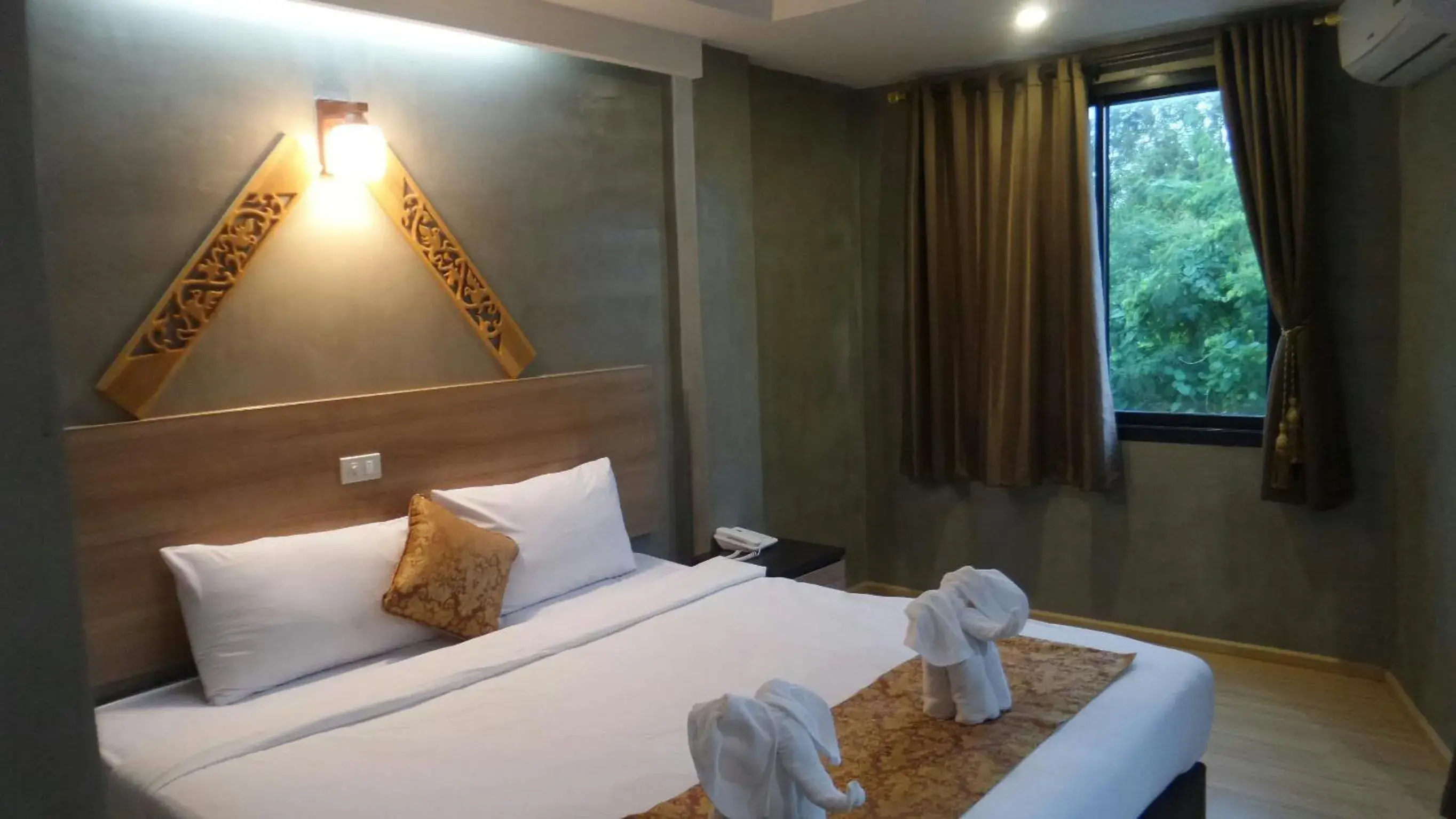 Bed in Narai Iyara Palace Bed in Narai Iyara Palace