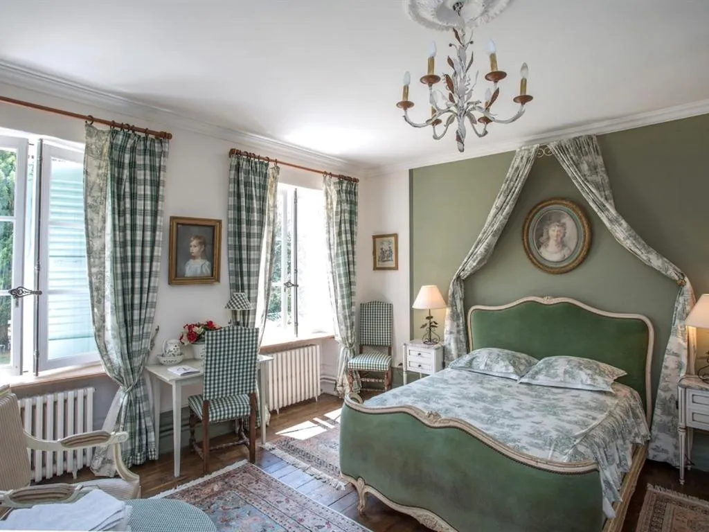 Bedroom, Bed in Chateau de la Rue