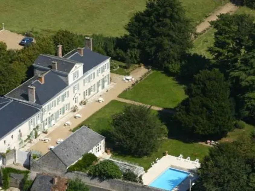 Twin Room with Private Bathroom in Chateau de la Rue Twin Room with Private Bathroom in Chateau de la Rue