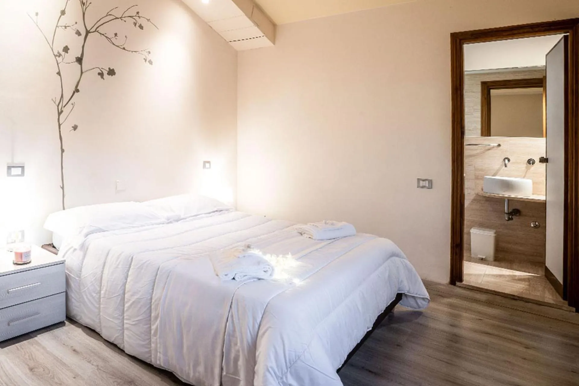 Bedroom in Le Grazie Hotel