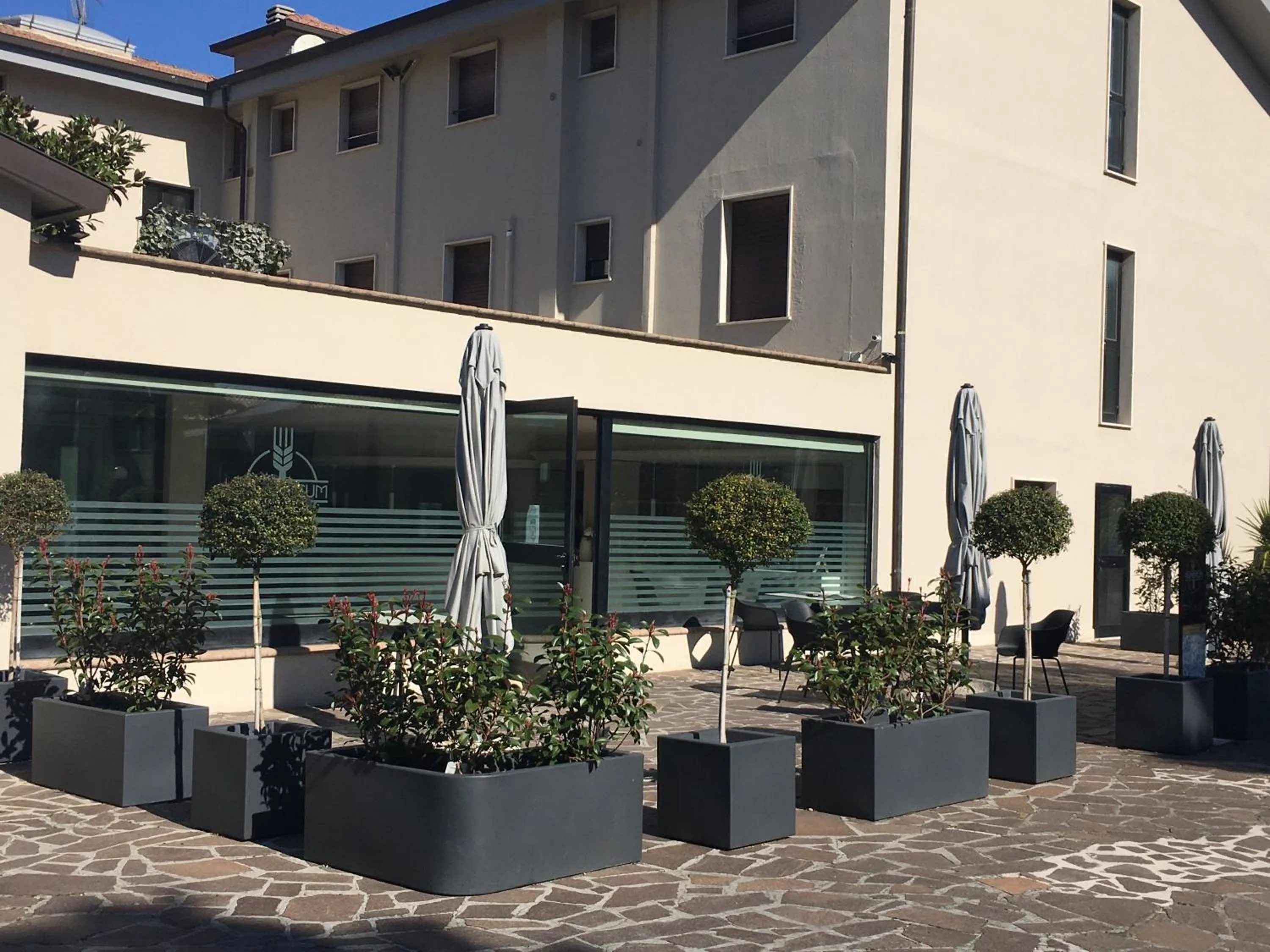 Property building in Le Grazie Hotel