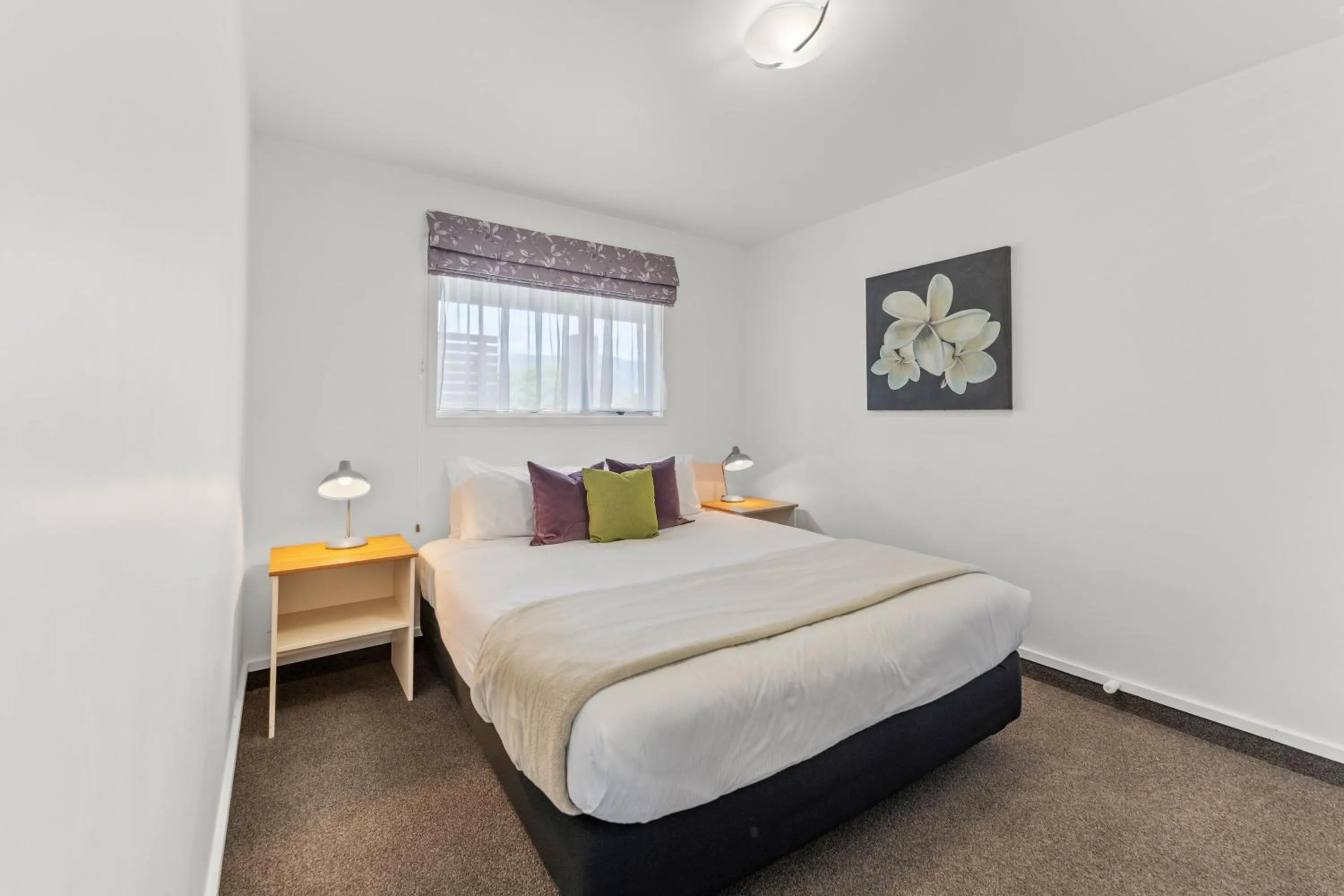 Coffee/tea facilities, Bed in Greens Motel