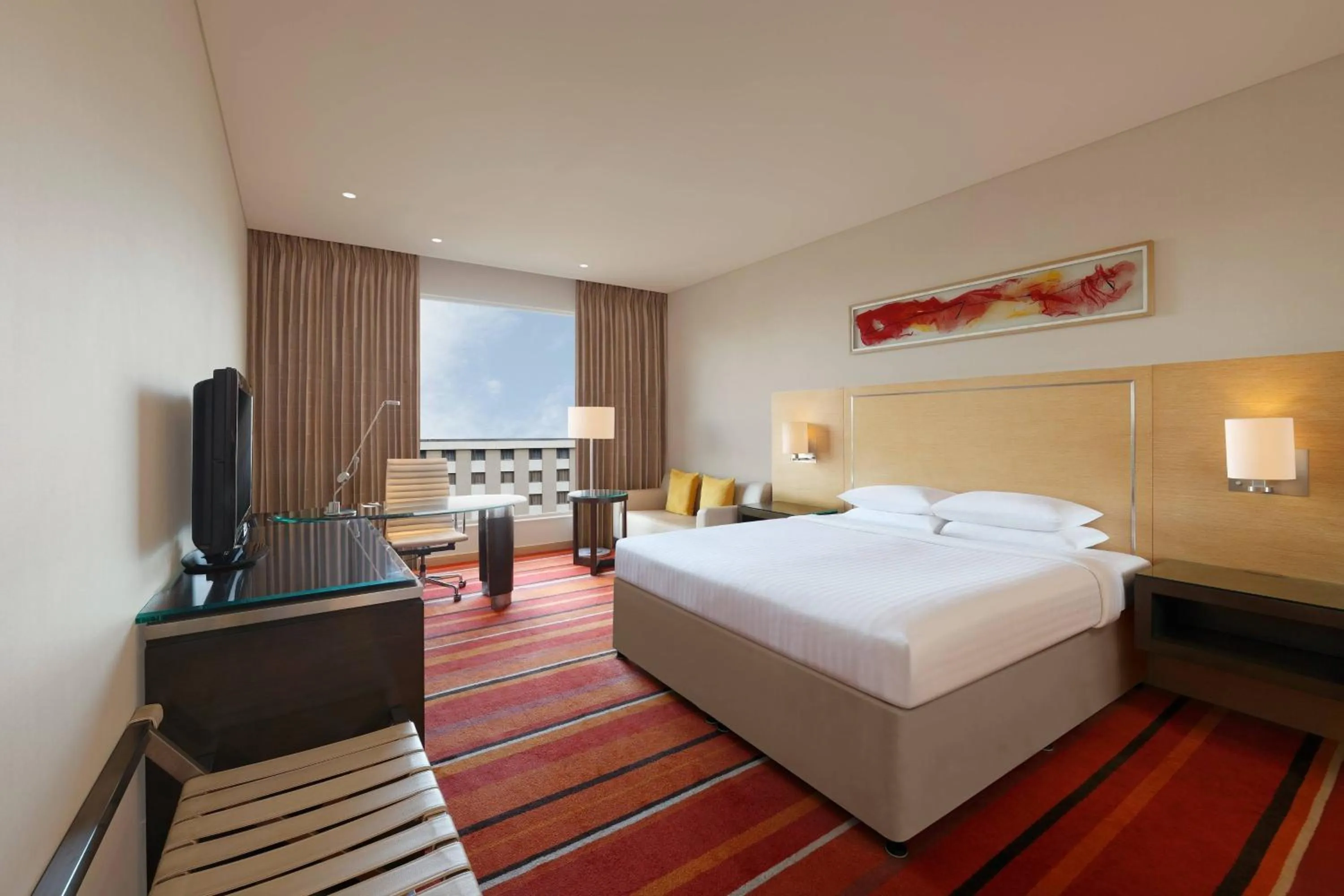Photo of the whole room, Bed in Courtyard by Marriott Pune Hinjewadi