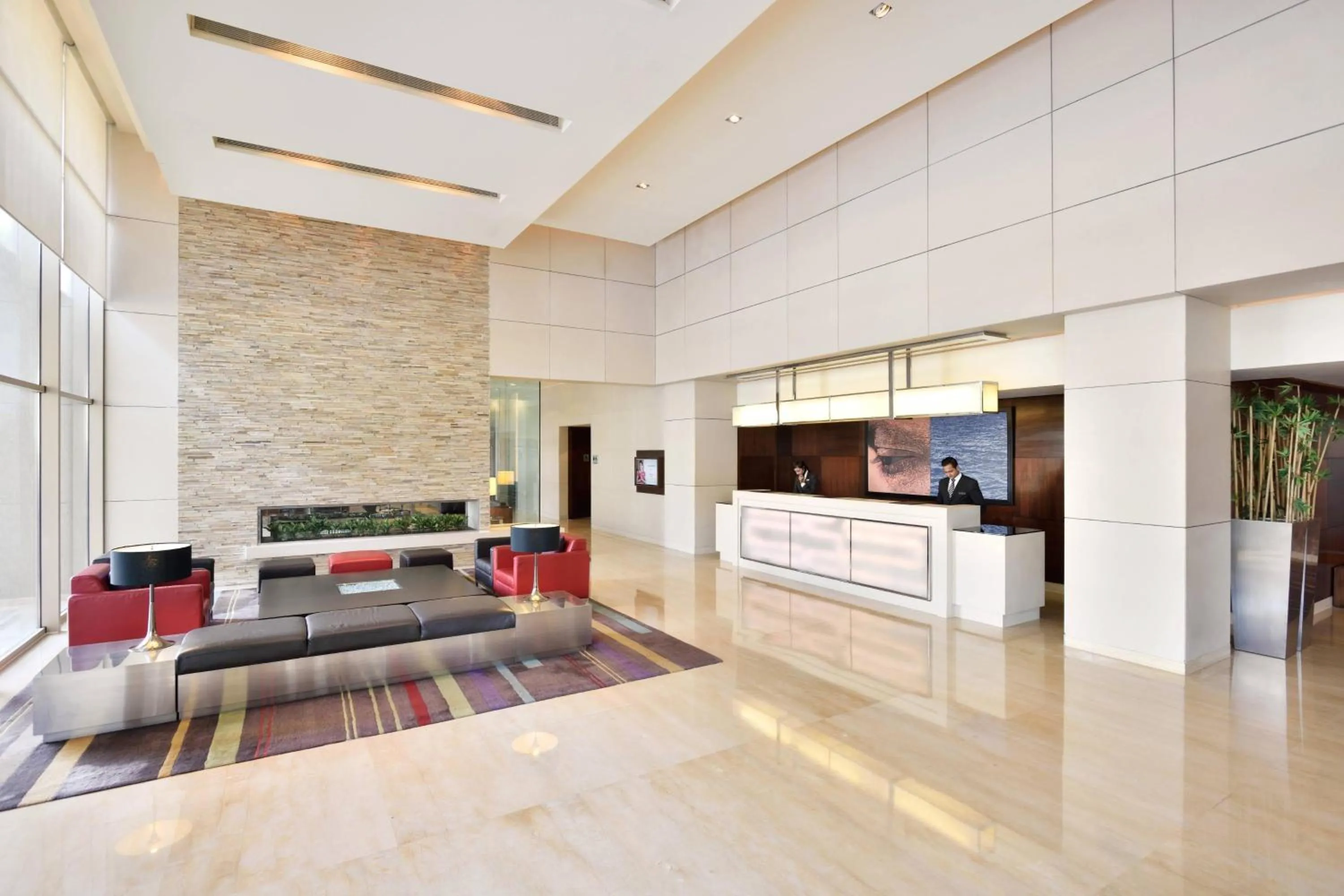 Lobby or reception in Courtyard by Marriott Pune Hinjewadi