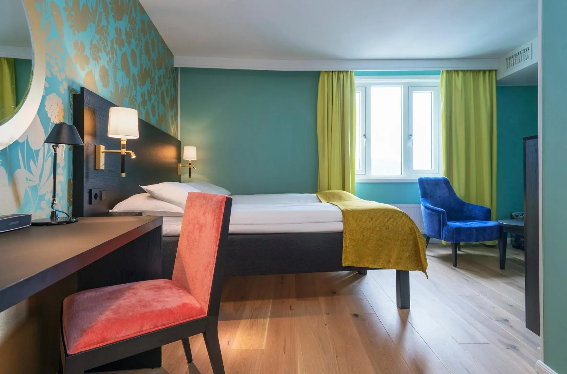 Seating area, Bed in Thon Hotel Nidaros Seating area, Bed in Thon Hotel Nidaros