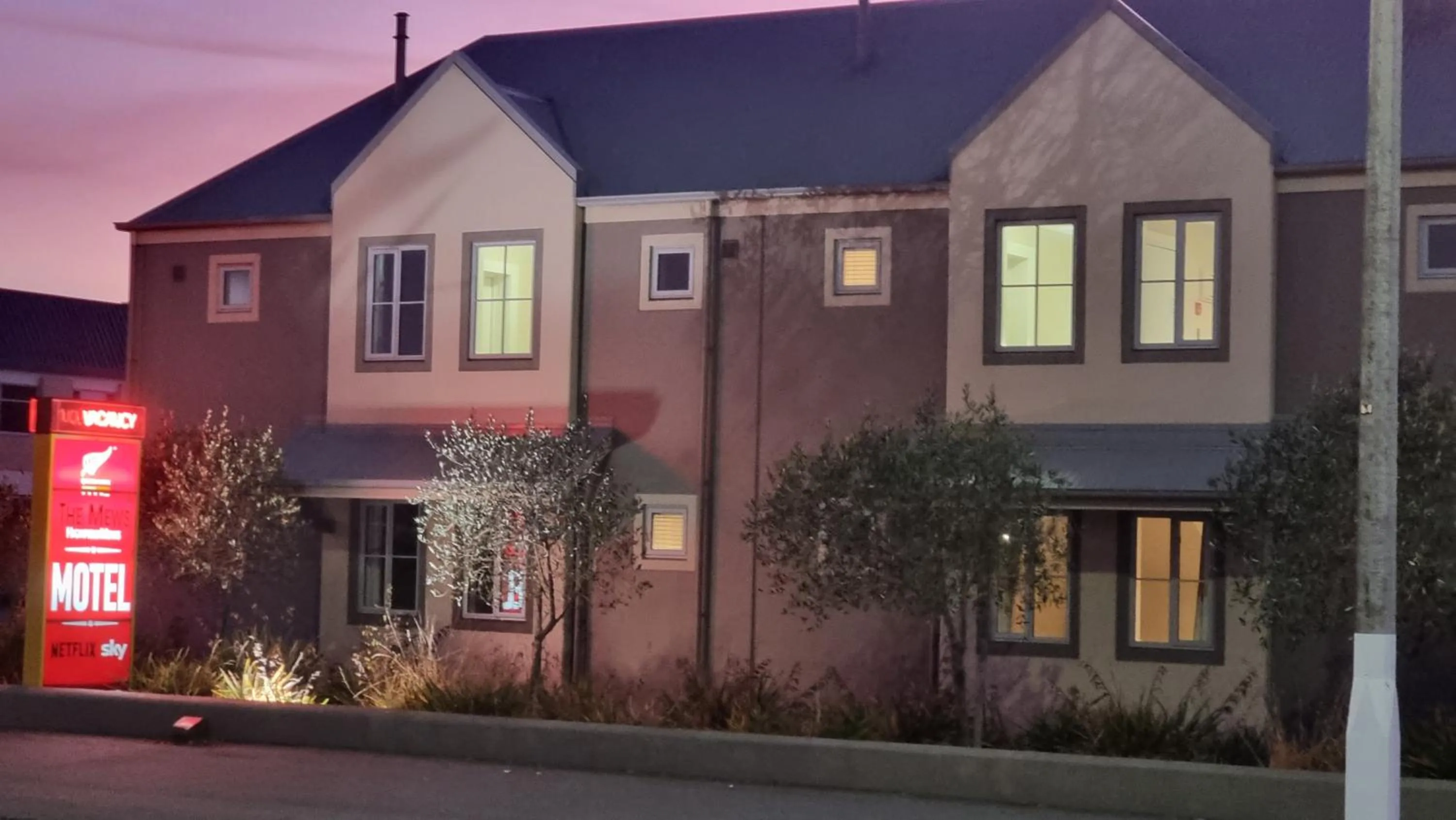 Property building in THE MEWS Oamaru