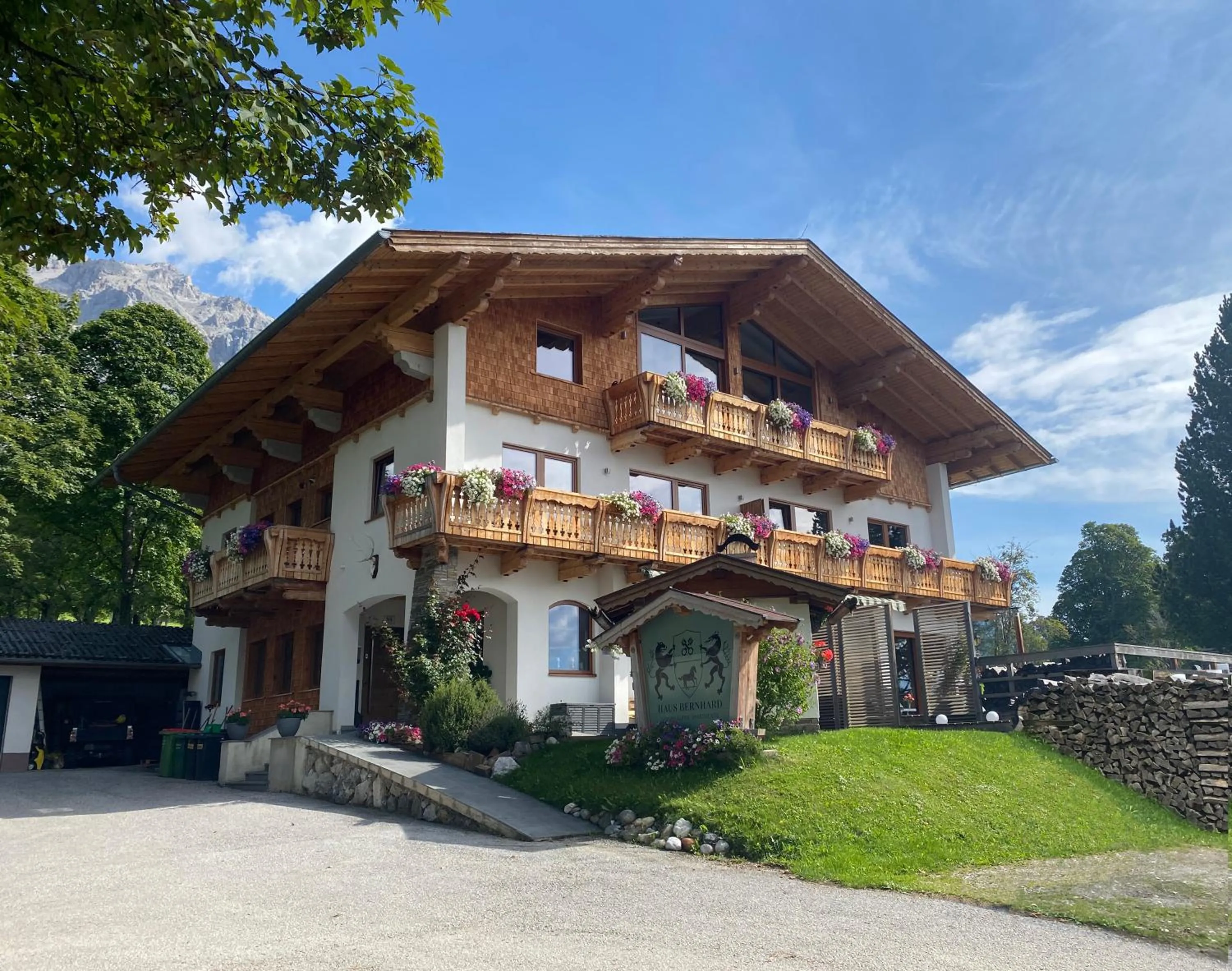 Haus Bernhard