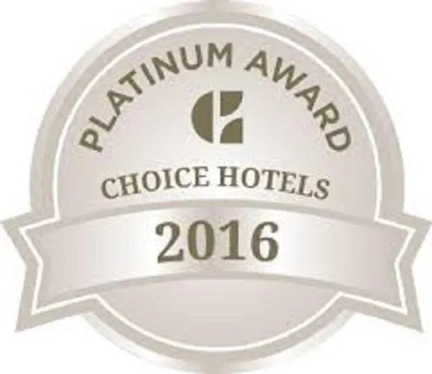 Certificate/Award in S Group Of Houseboat