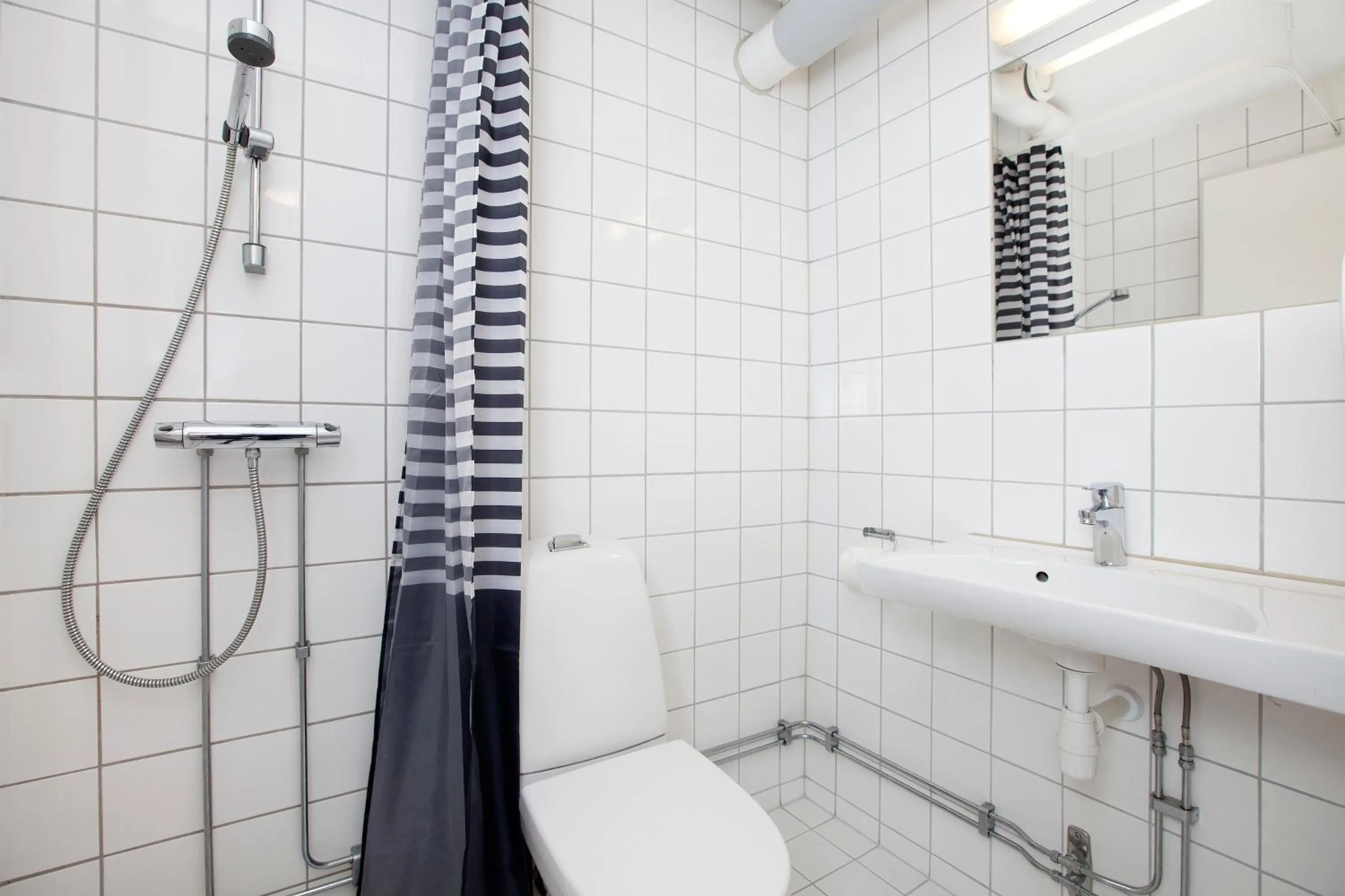 Shower in Anker Hostel