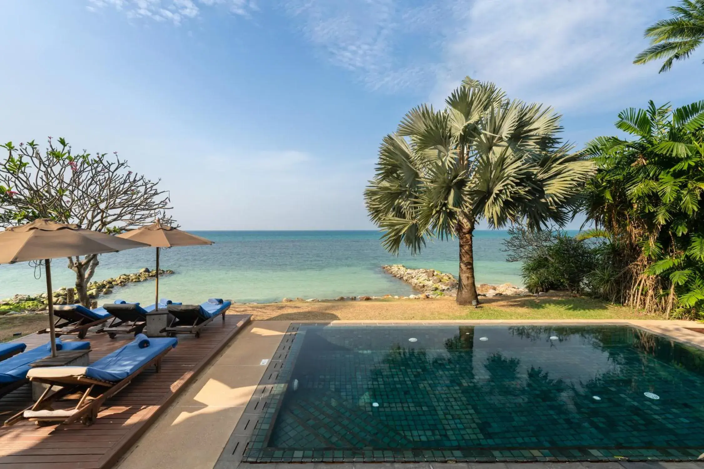 Pool view in Napasai Samui Pool view in Napasai Samui