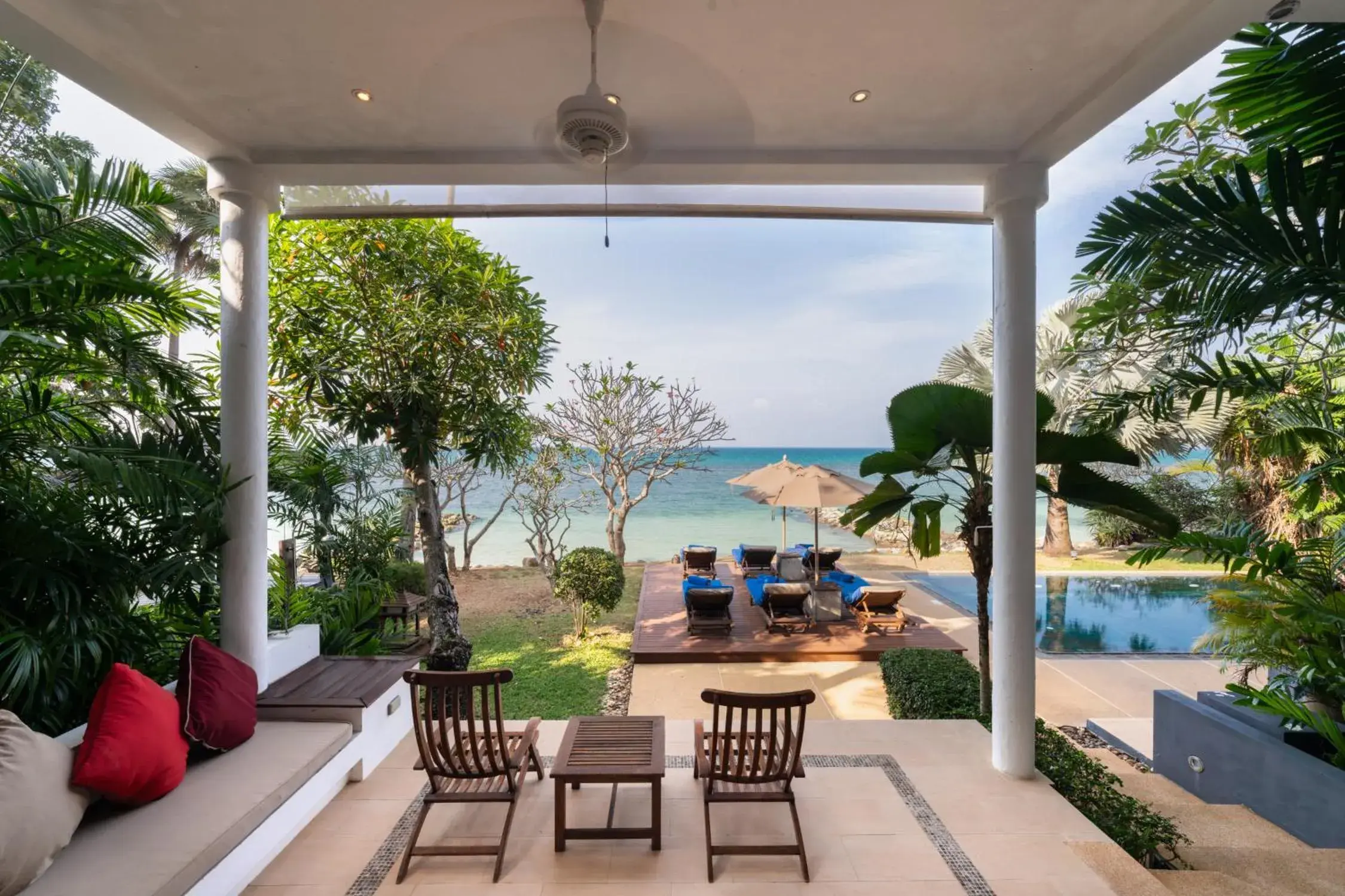 Two Bedroom Oceanfront Pool Residence in Napasai Samui Two Bedroom Oceanfront Pool Residence in Napasai Samui