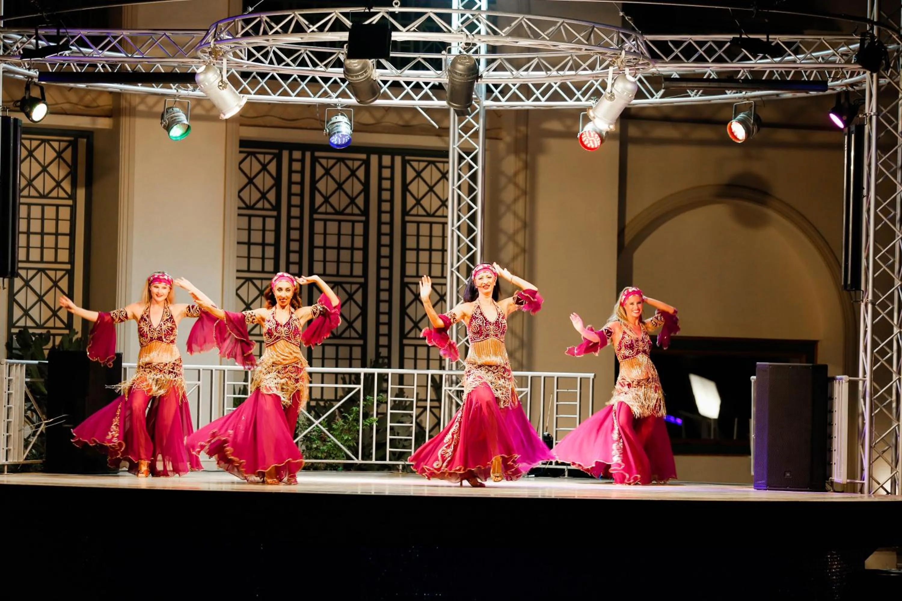 Entertainment in Stella Di Mare Beach Hotel & Spa