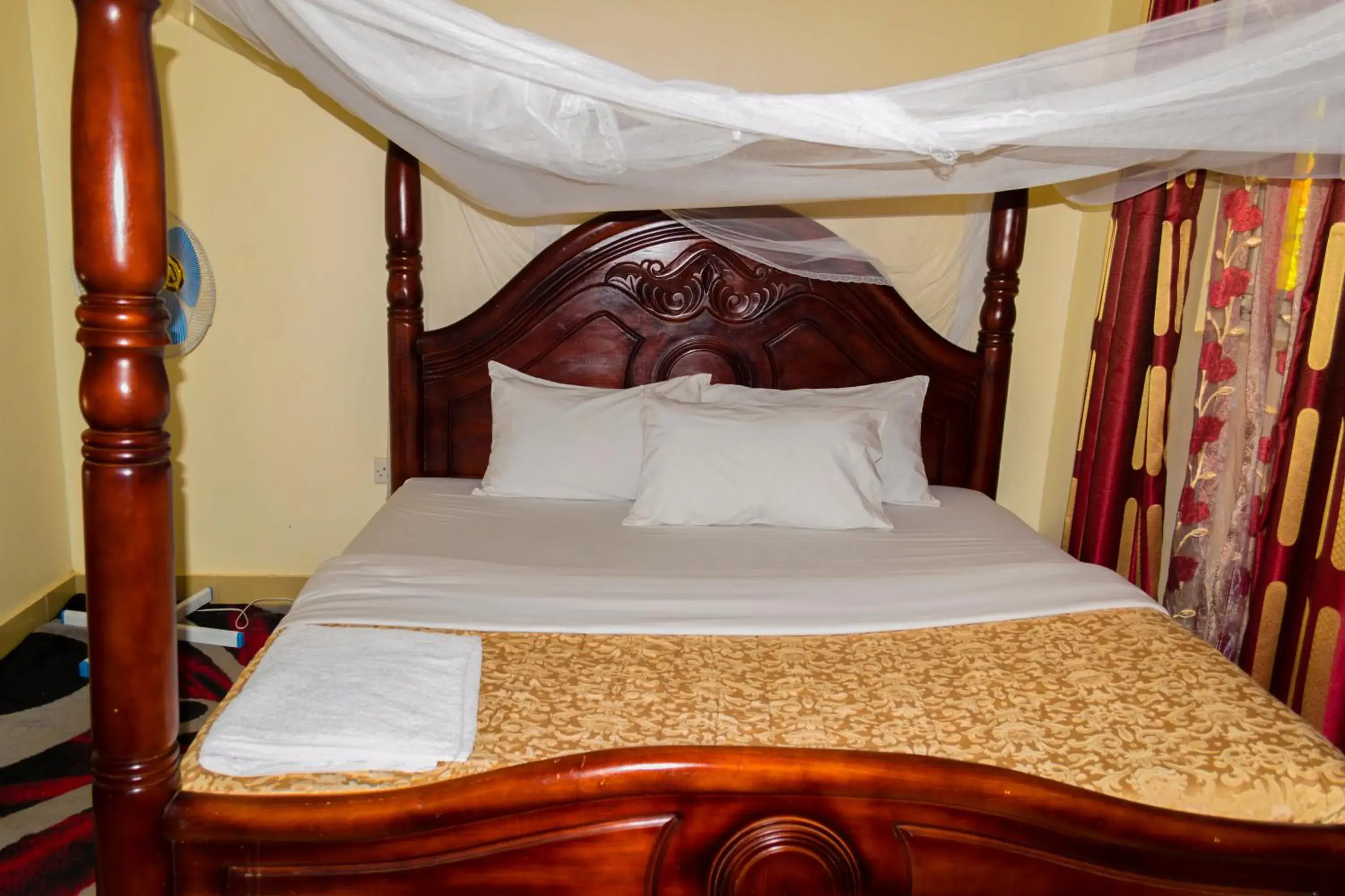 Double Room in Sadrina Comfort Cottages Kyanja Kampala Double Room in Sadrina Comfort Cottages Kyanja Kampala