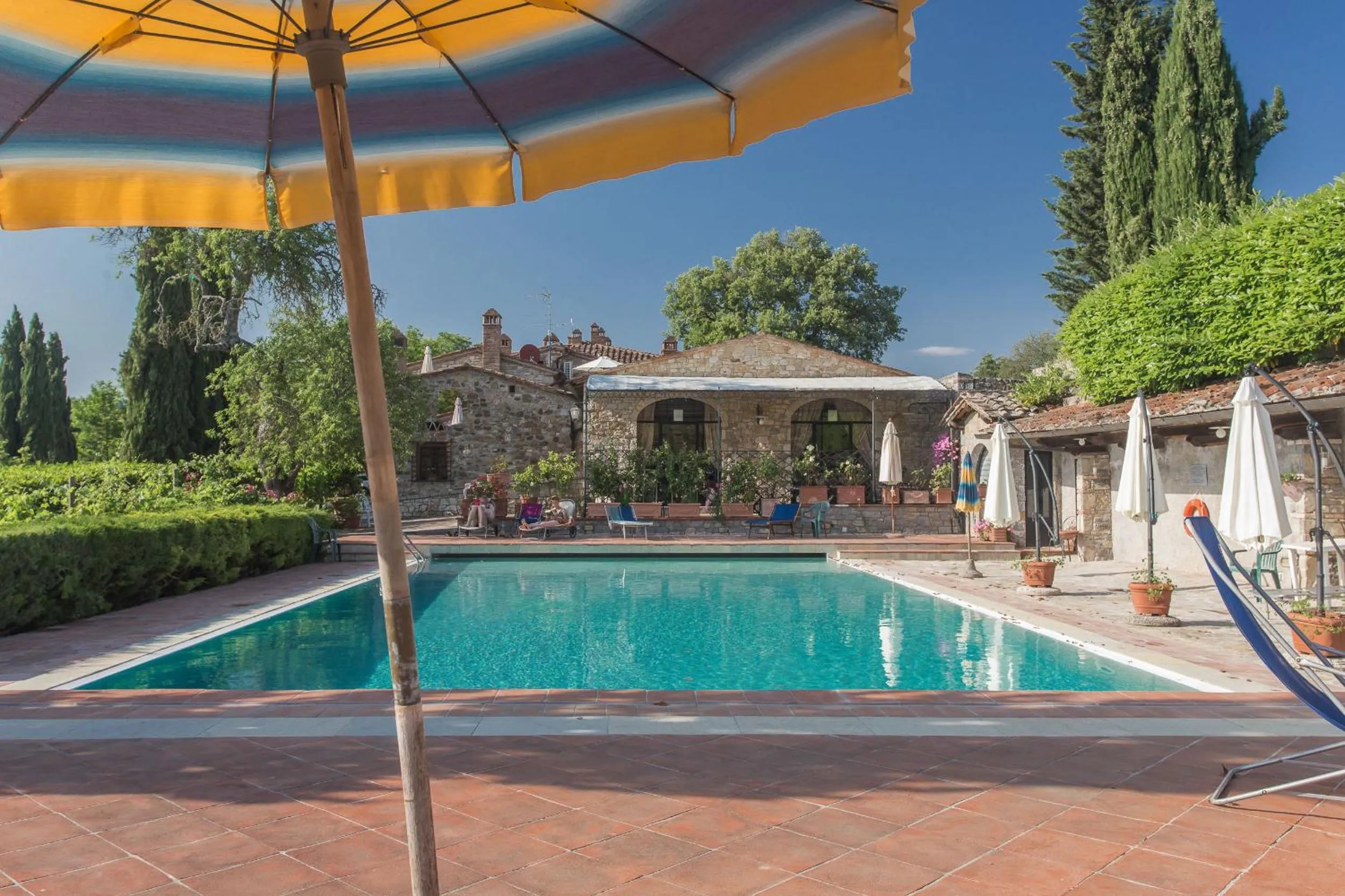 Swimming pool in Relais Santa Cristina