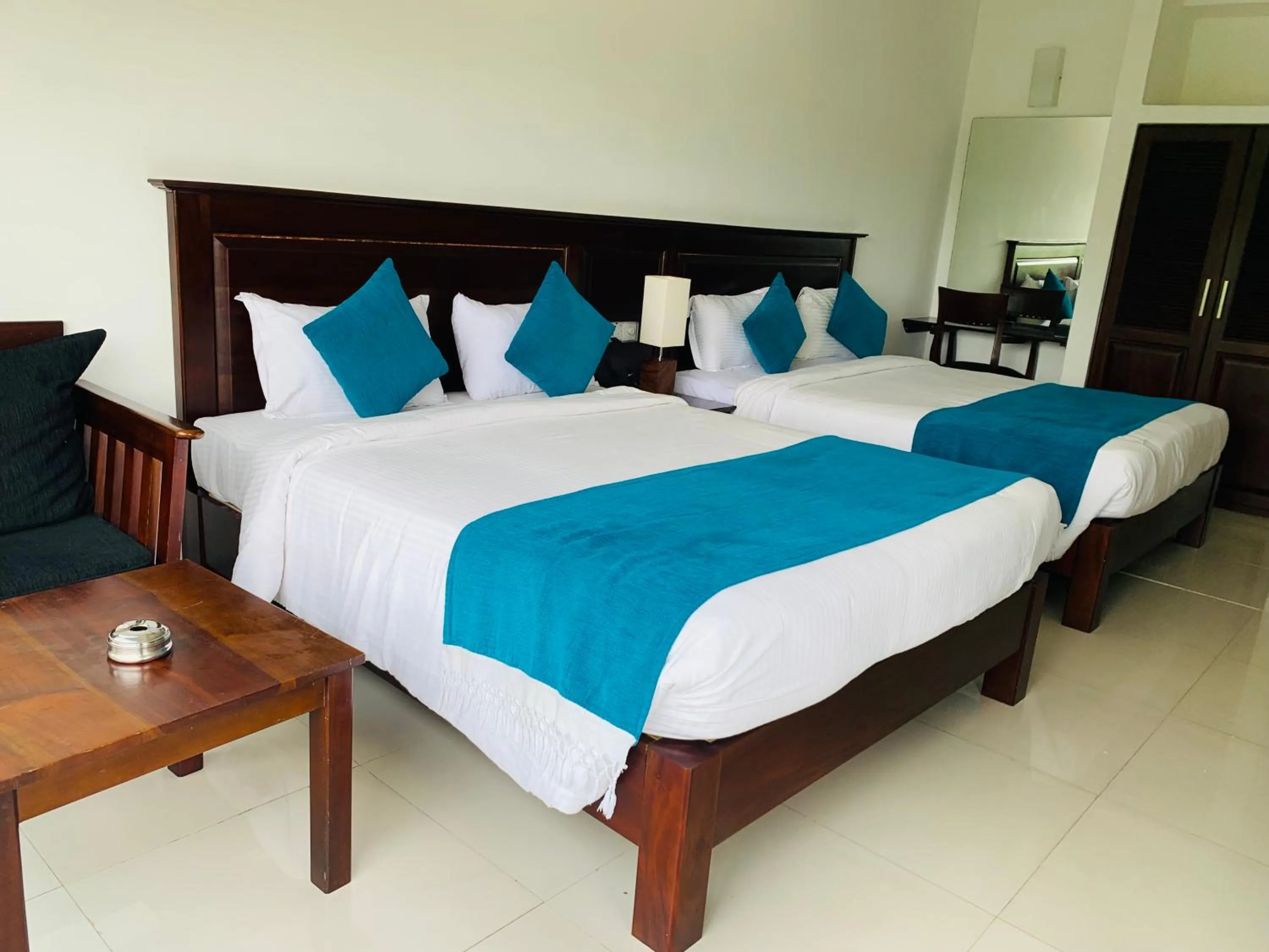 Photo of the whole room, Bed in Hotel Gangaaddara