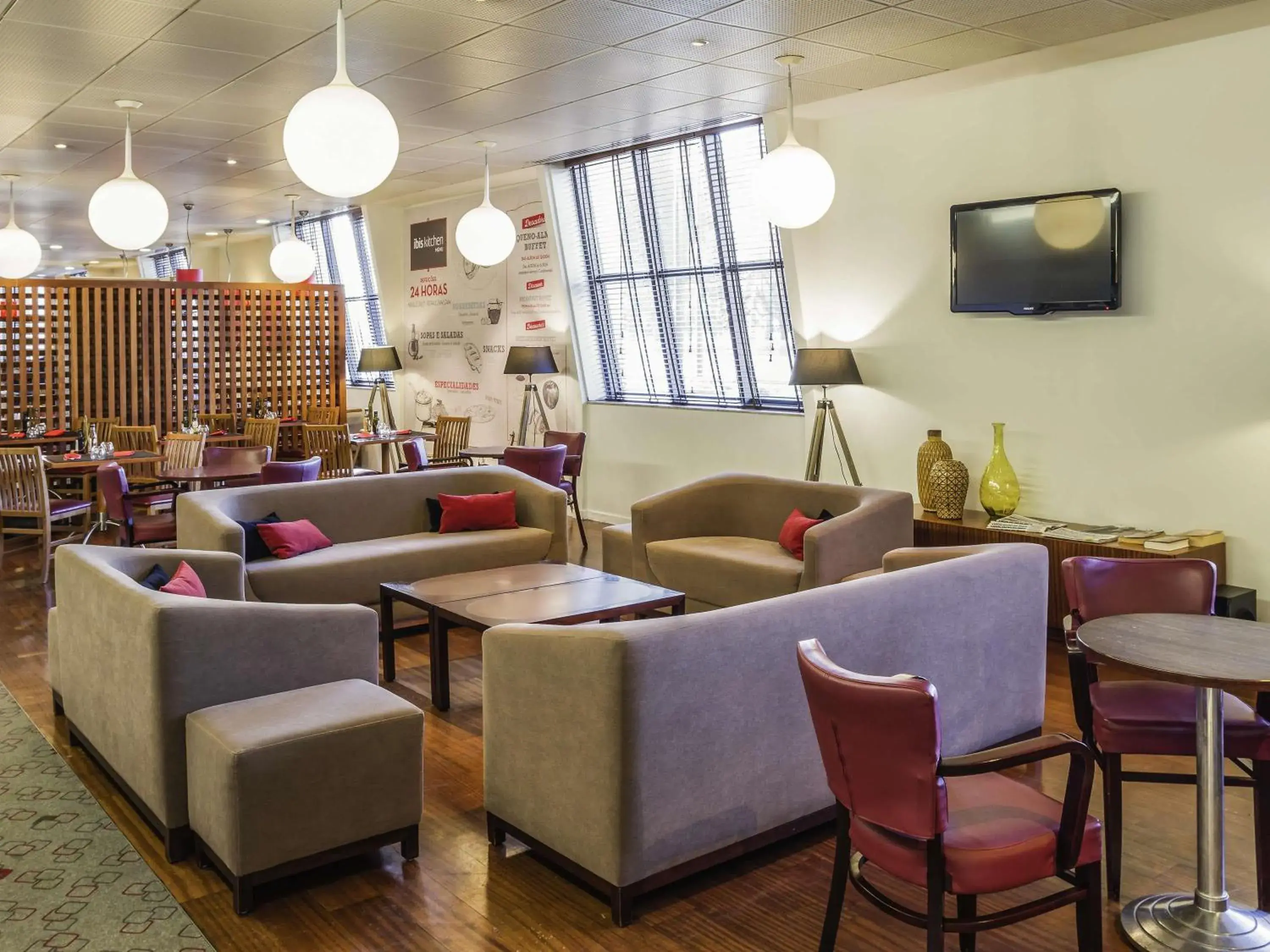 Restaurant/places to eat in Hotel Ibis Coimbra Centro Restaurant/places to eat in Hotel Ibis Coimbra Centro