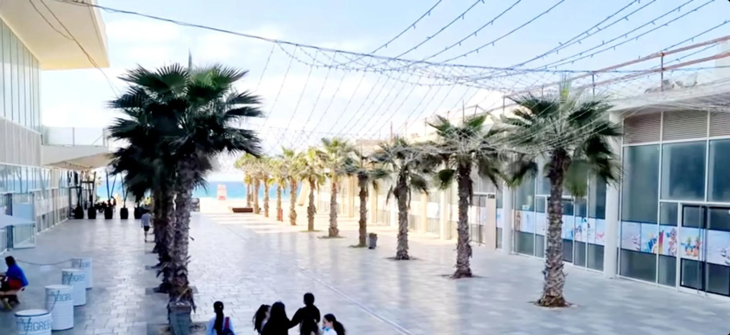 Property building in Beachfront Studio Apartment Bat Yam 412