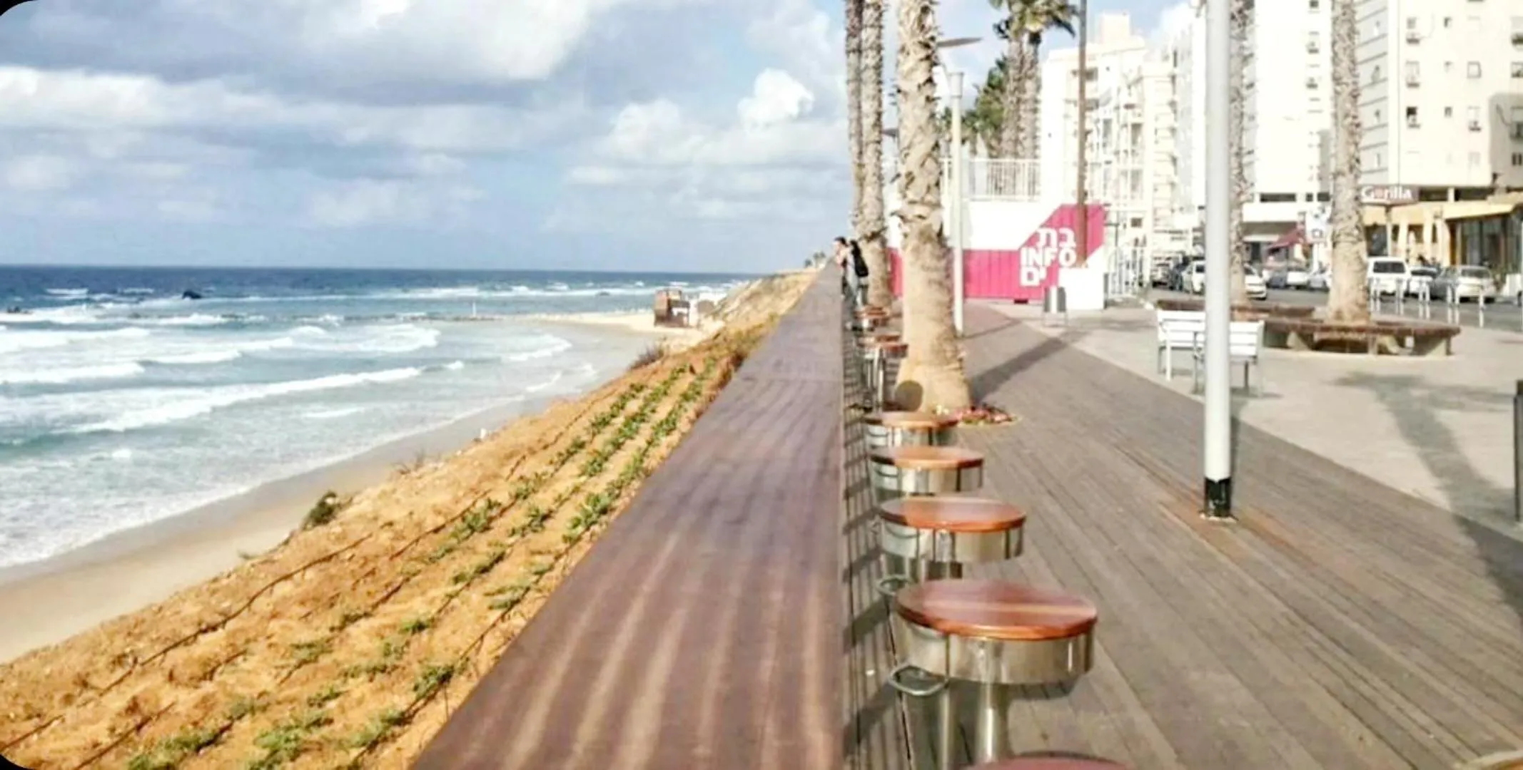 Beach in Beachfront Studio Apartment Bat Yam 412