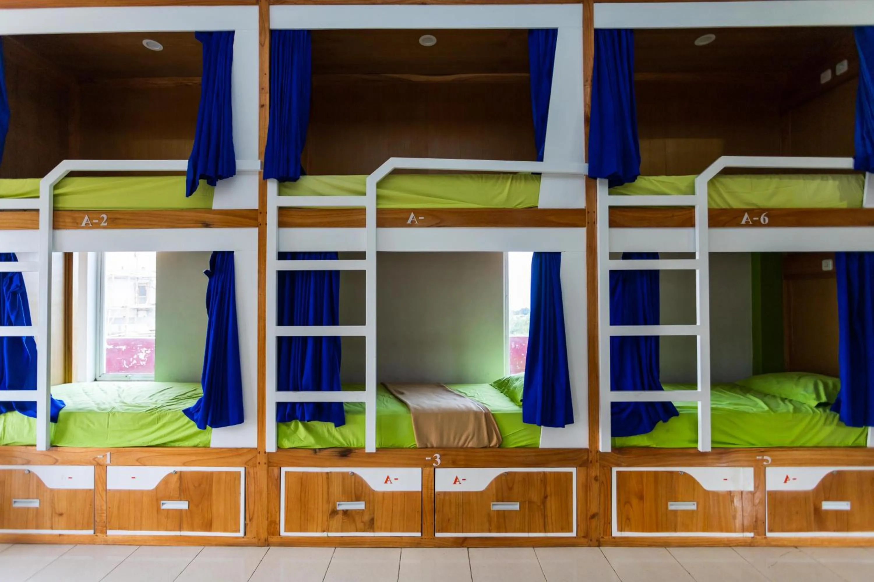 bunk bed, Bed in Villa Panderman Indah