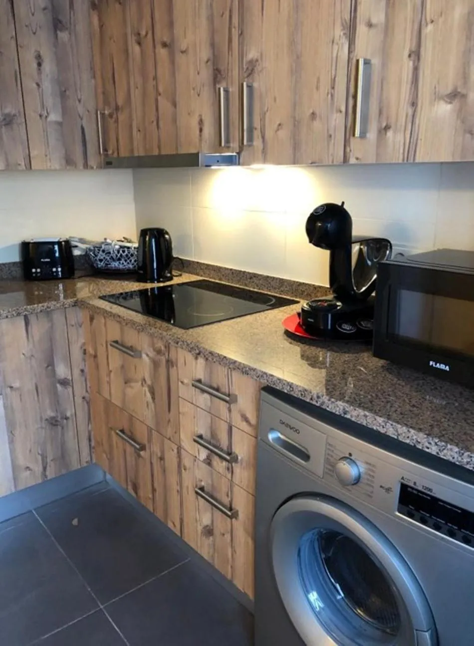 Kitchen or kitchenette in Villa Rio Guest House Suites