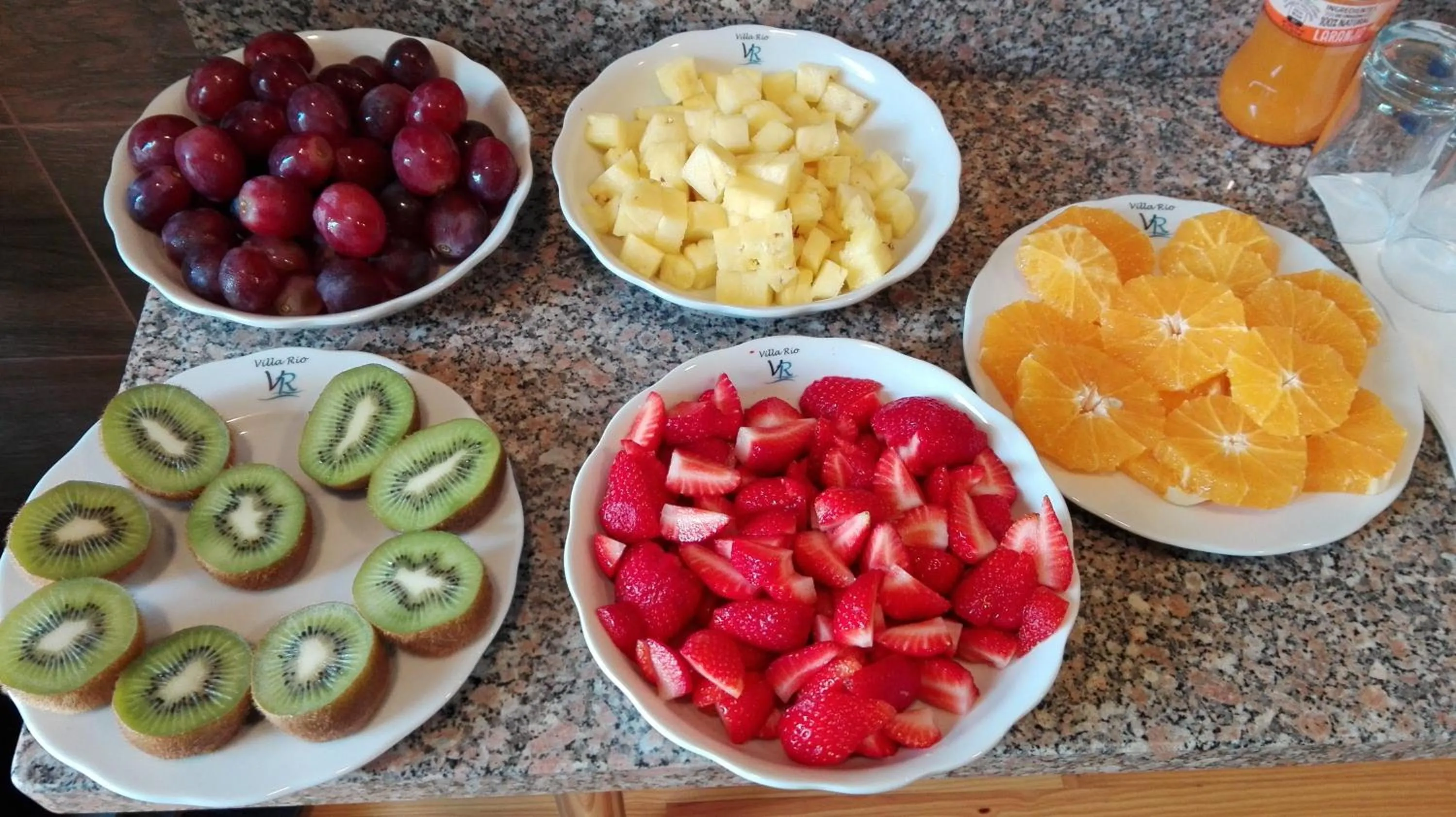 Breakfast in Villa Rio Guest House Suites