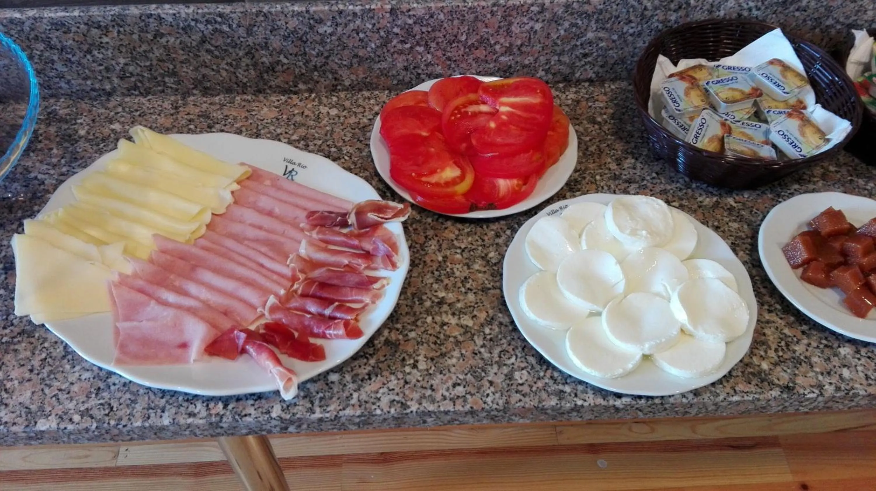 Breakfast in Villa Rio Guest House Suites