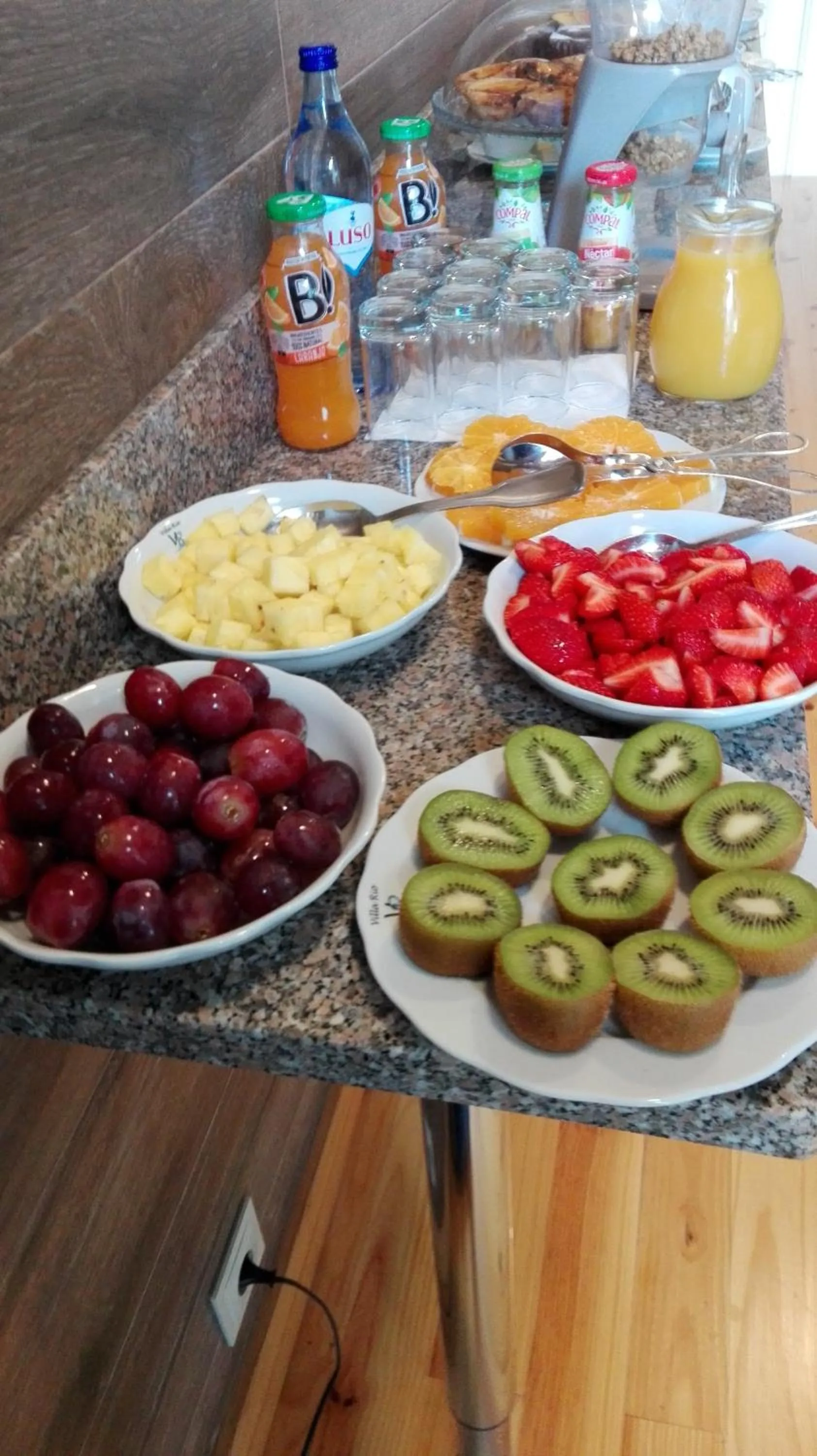 Breakfast in Villa Rio Guest House Suites