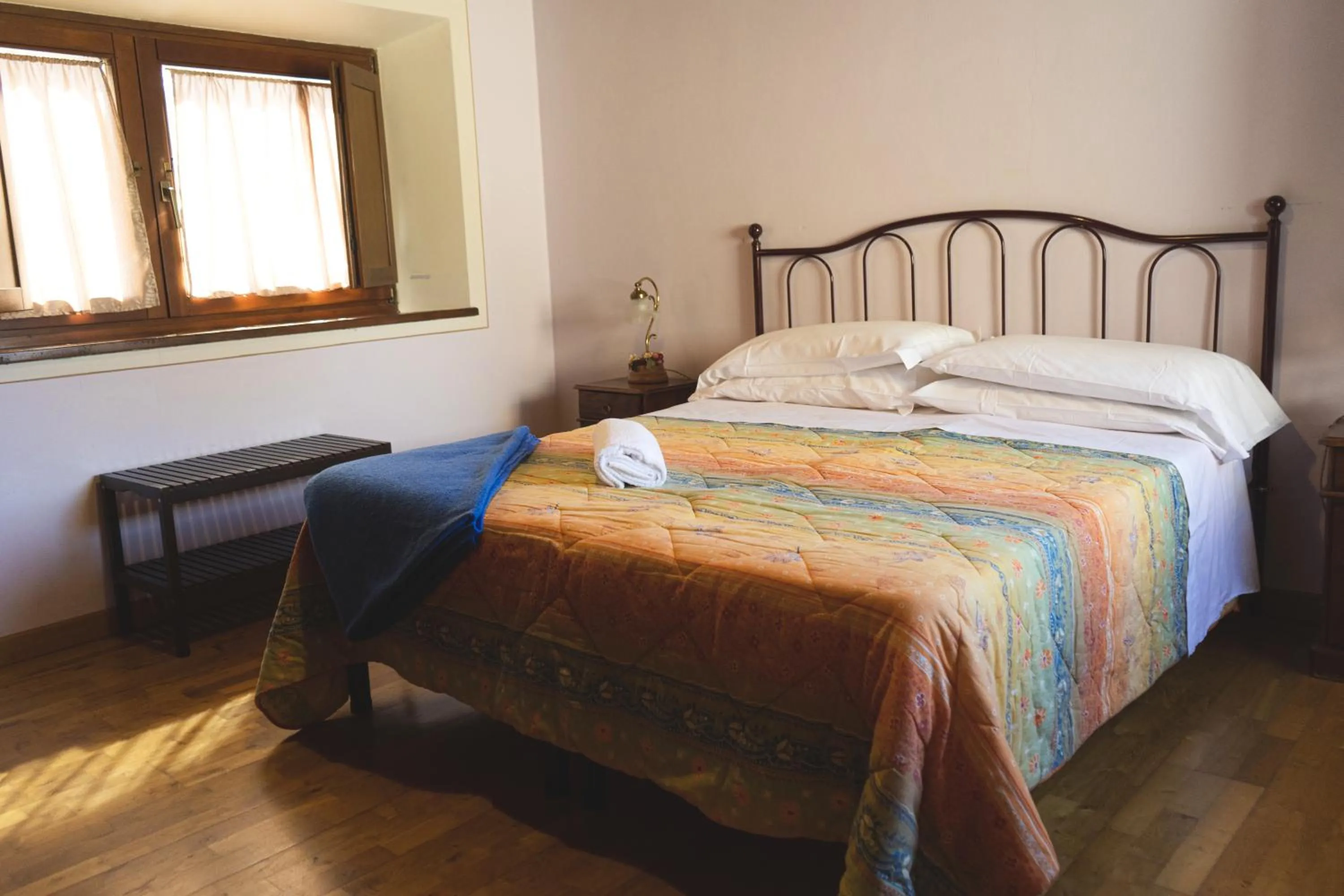 Bed in Borgo Giusto Tuscany