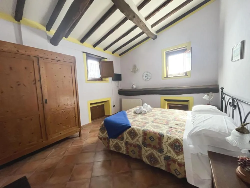 Bed in Borgo Giusto Tuscany