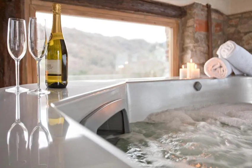 Hot Tub in Borgo Giusto Tuscany