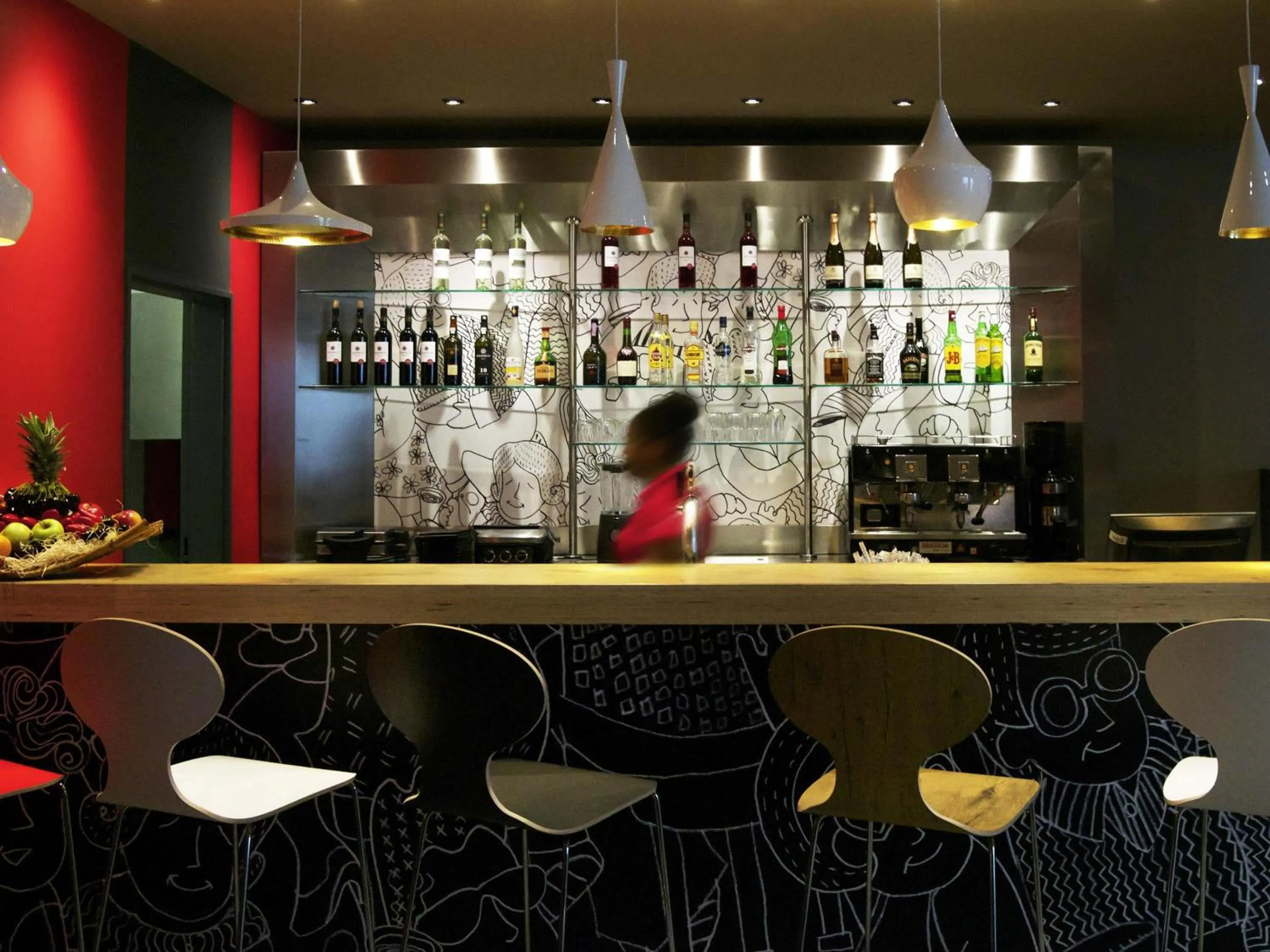 Lounge or bar in Hotel ibis Lisboa Saldanha
