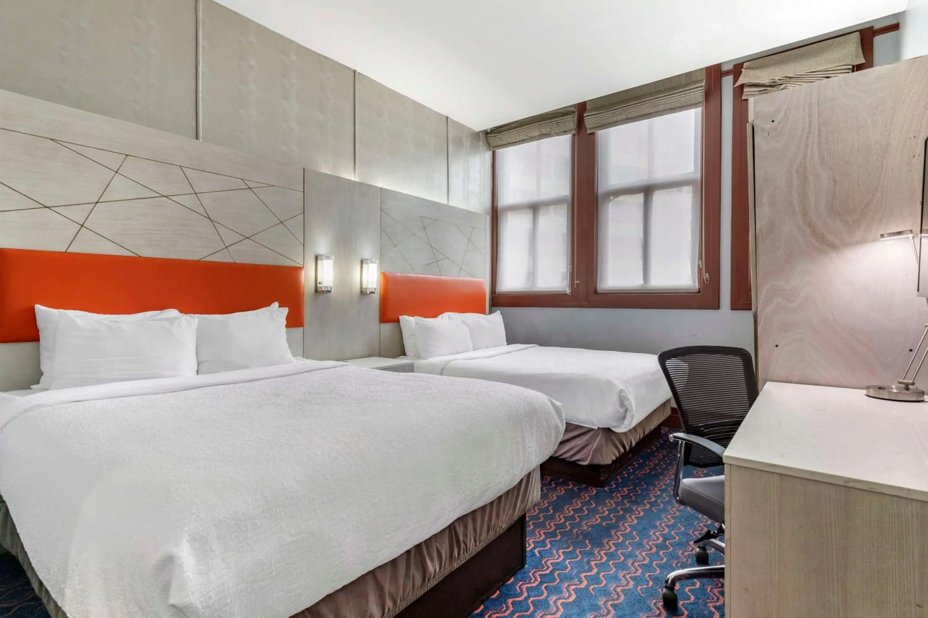 Bedroom in Best Western Premier Historic Travelers Hotel Alamo/Riverwalk