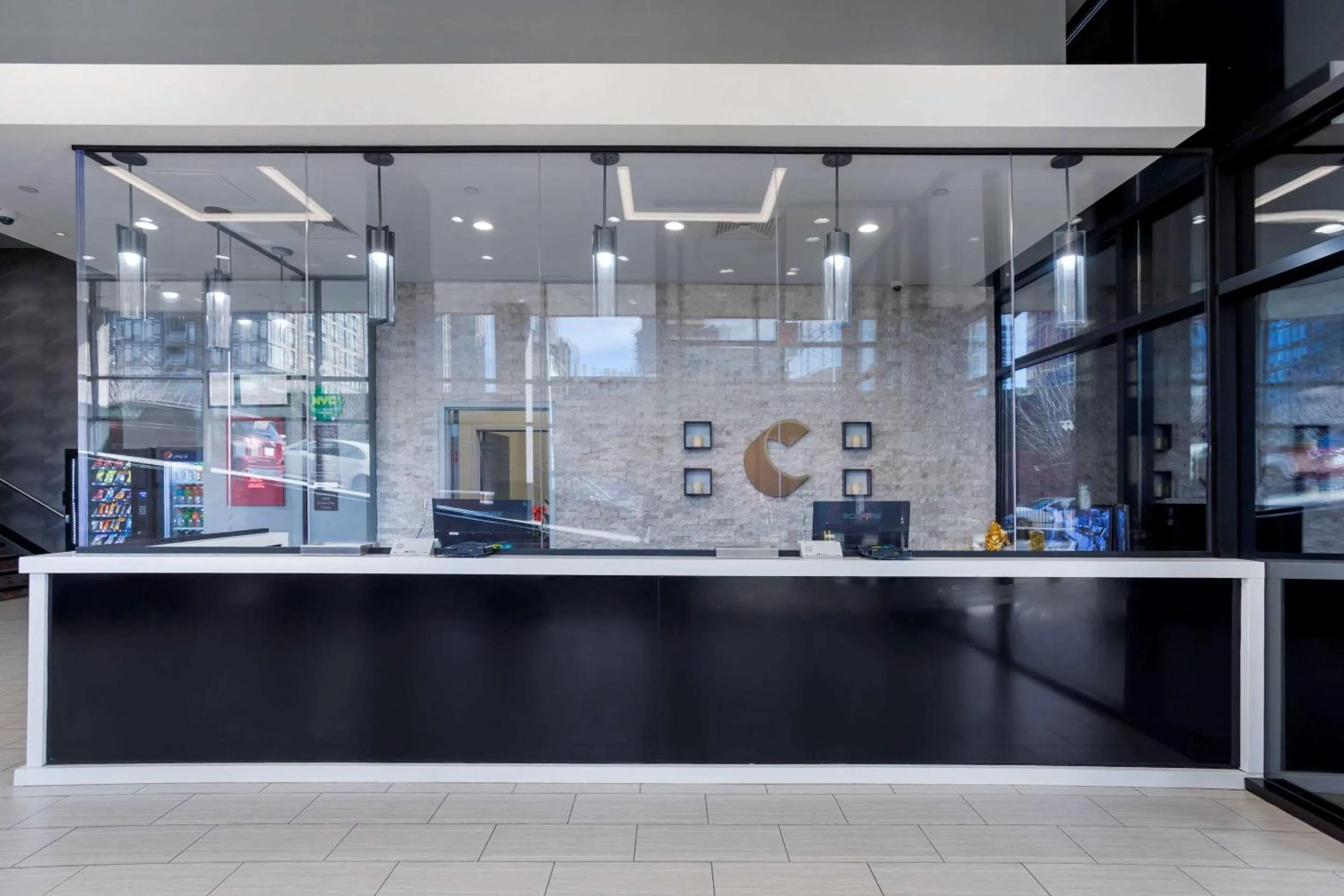 Lobby or reception in Comfort Inn & Suites near Stadium