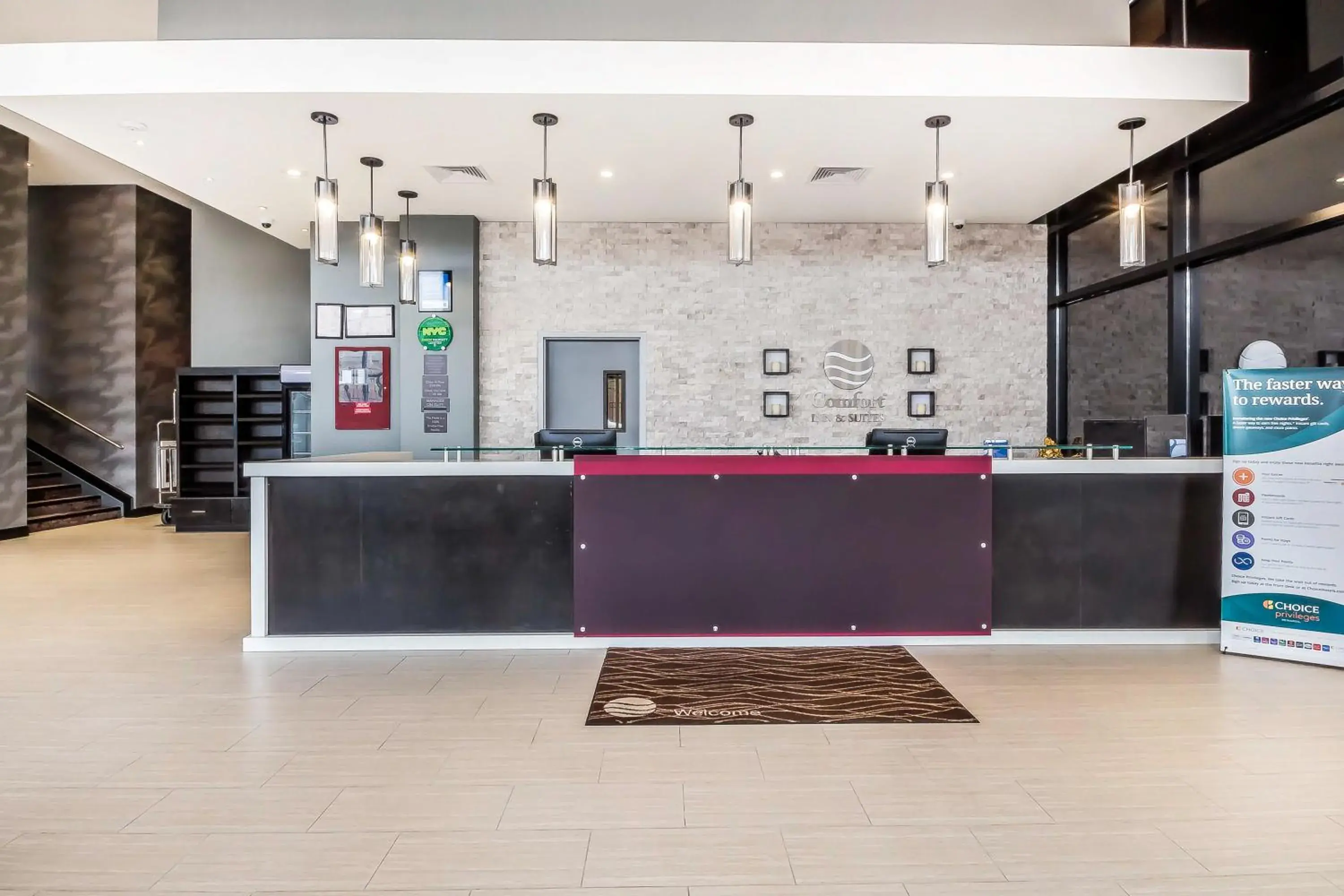 Lobby or reception in Comfort Inn & Suites near Stadium Lobby or reception in Comfort Inn & Suites near Stadium