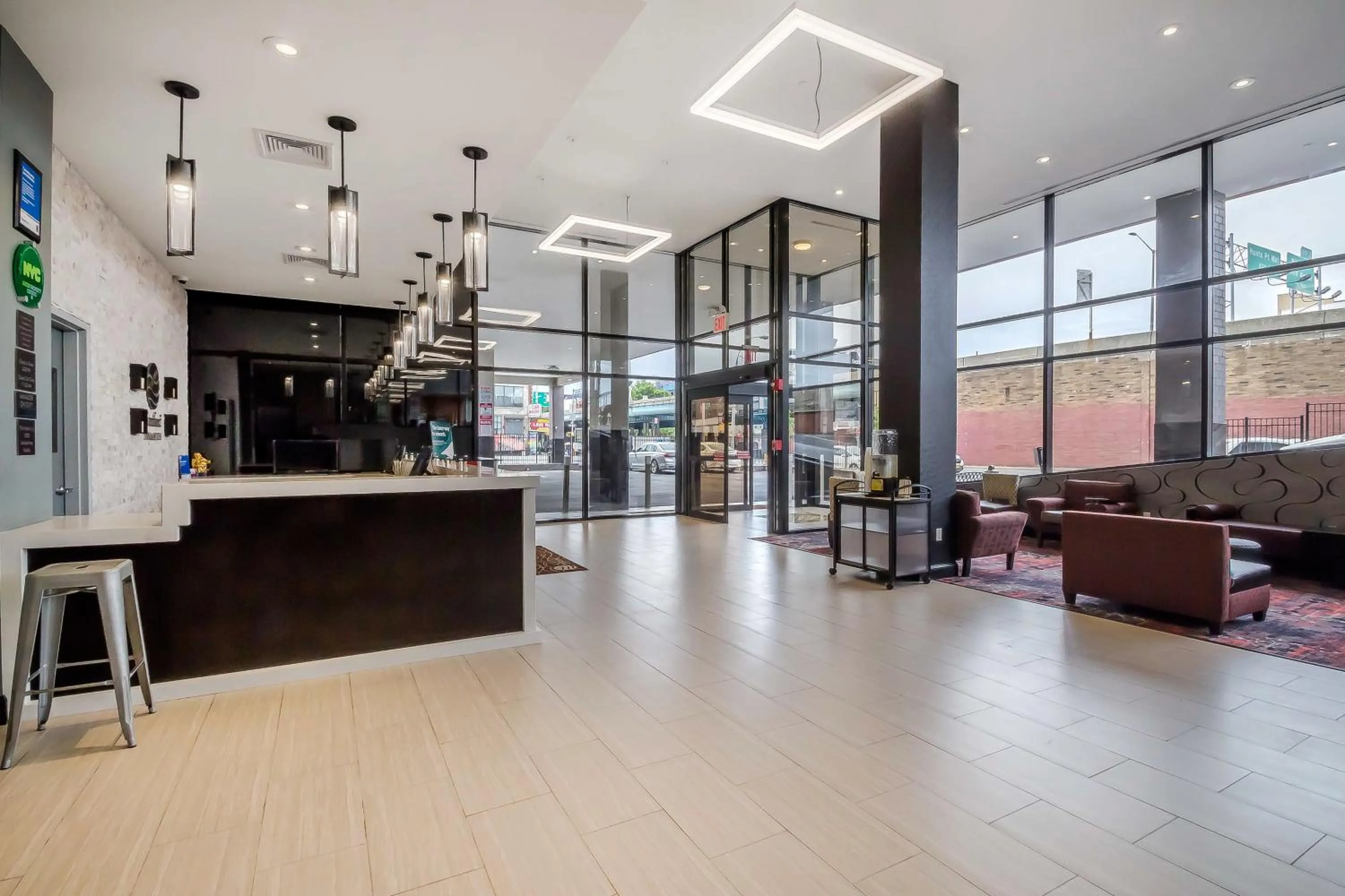 Lobby or reception in Comfort Inn & Suites near Stadium