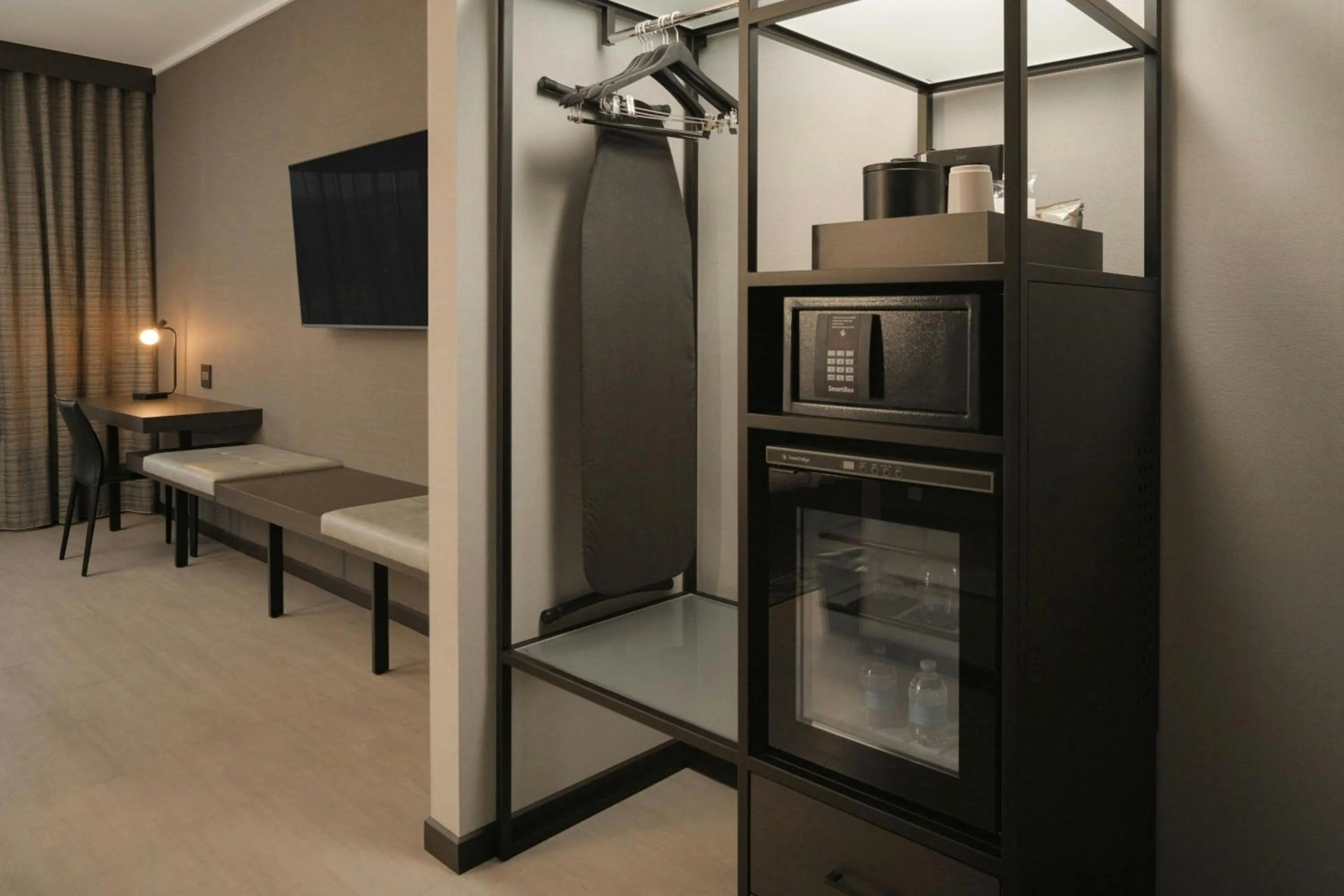 Photo of the whole room in AC Hotel Asheville Biltmore Village