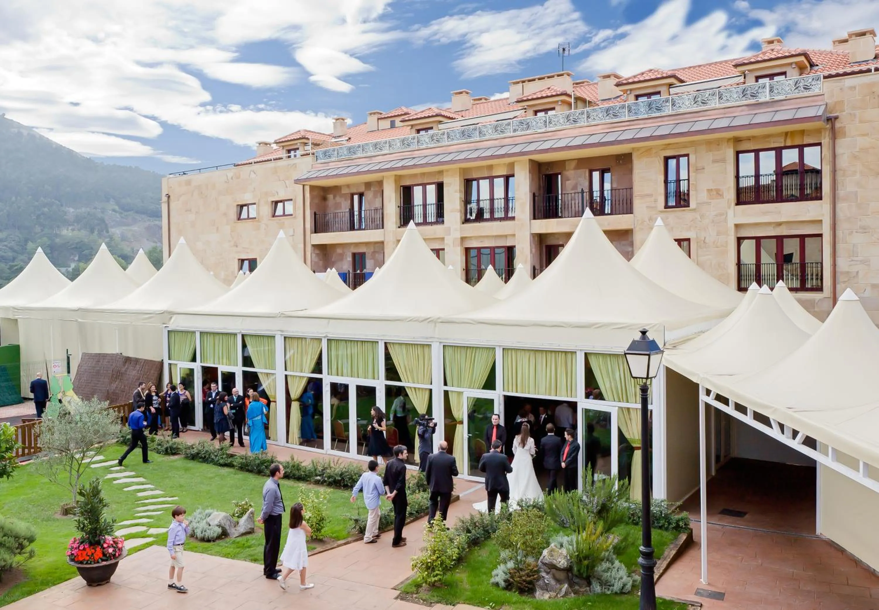 People in Hotel Spa Villa Pasiega